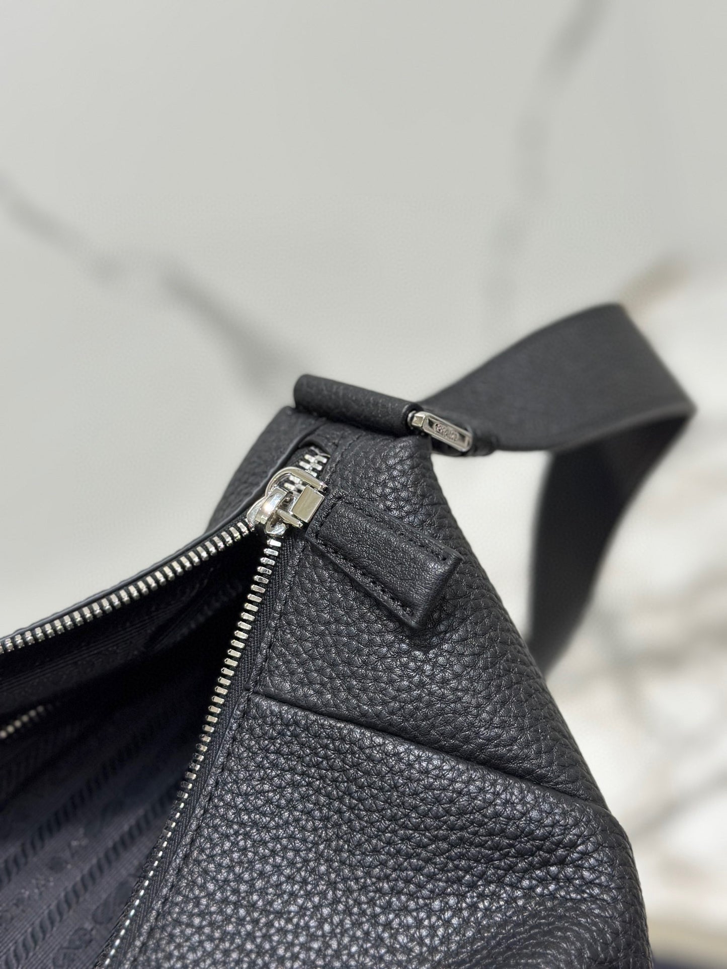 PD LEATHER BAG WITH SHOULDER STRAP