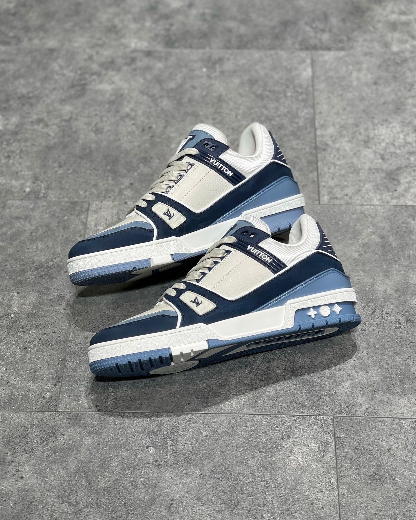 LOU TRAINERS