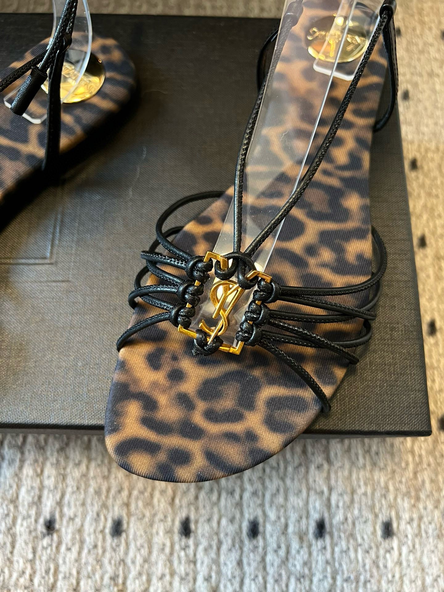 SL SANDALS
