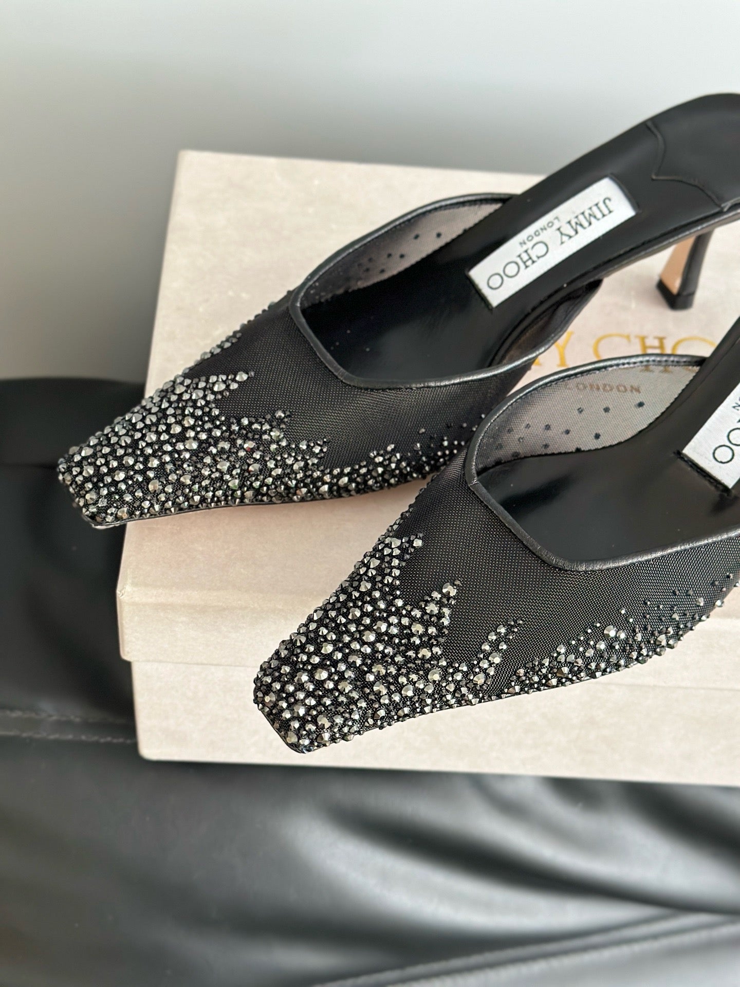 JIMMY C HEELS