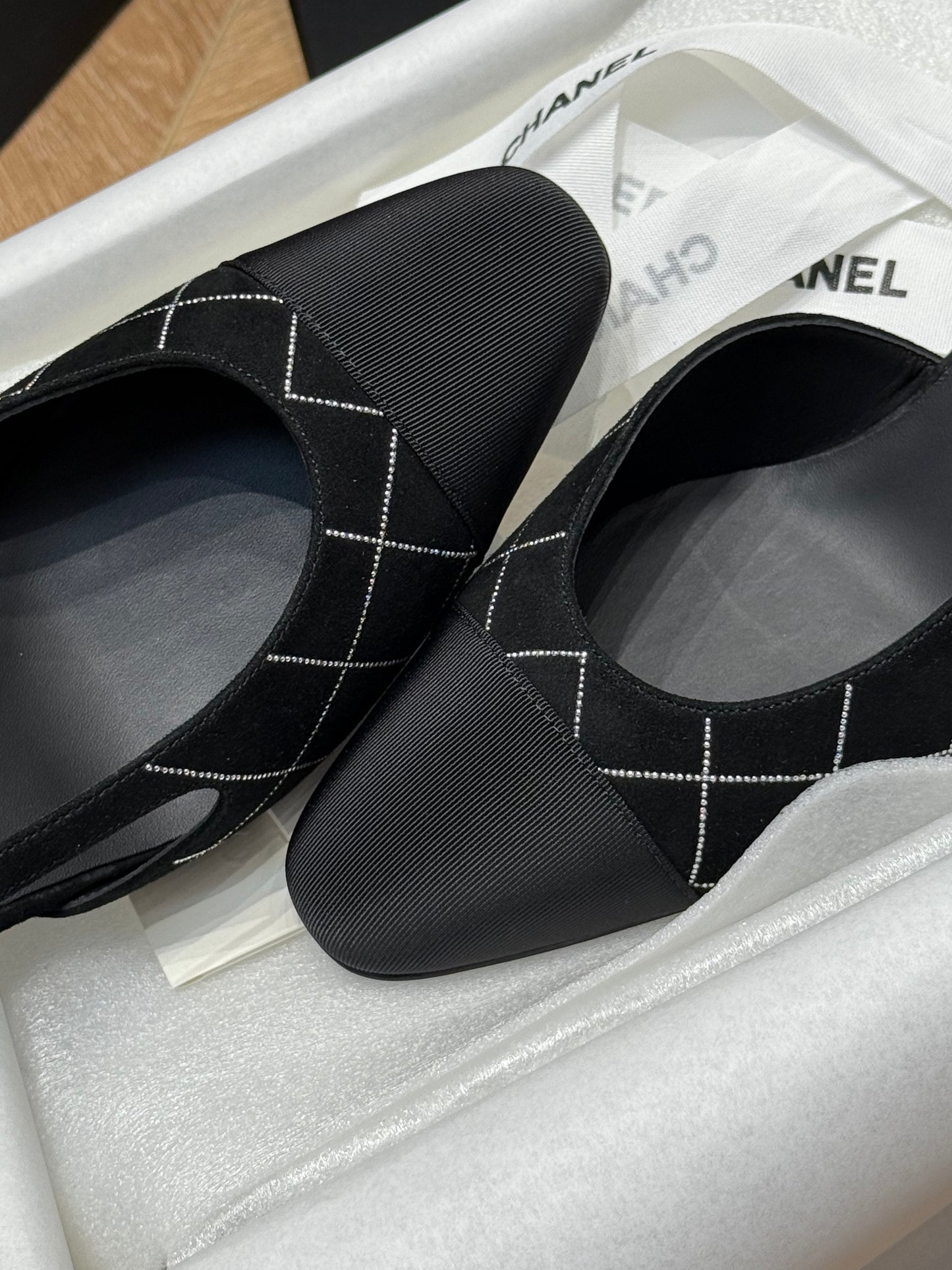 CC SLINGBACK PUMPS