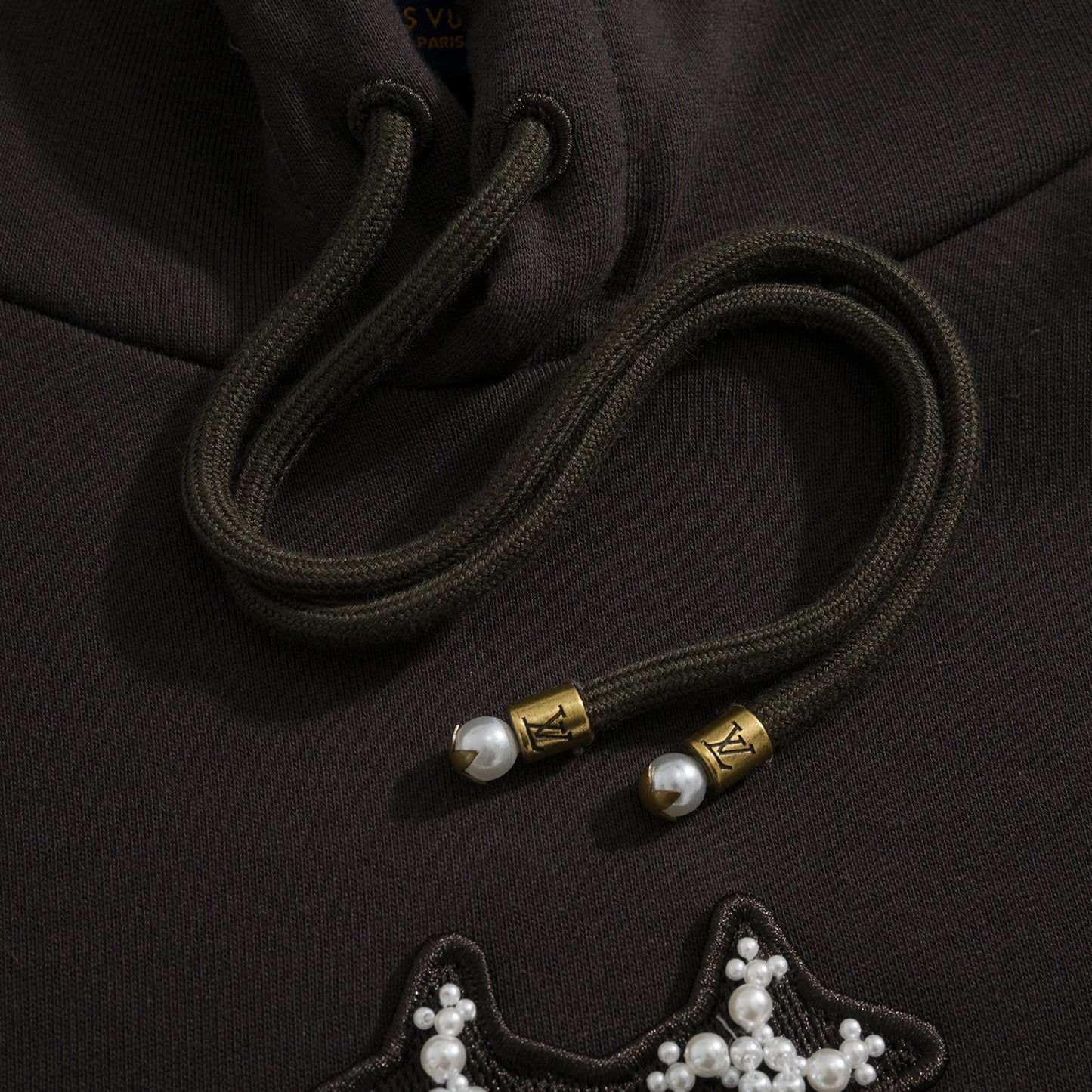 LOU HOODIE