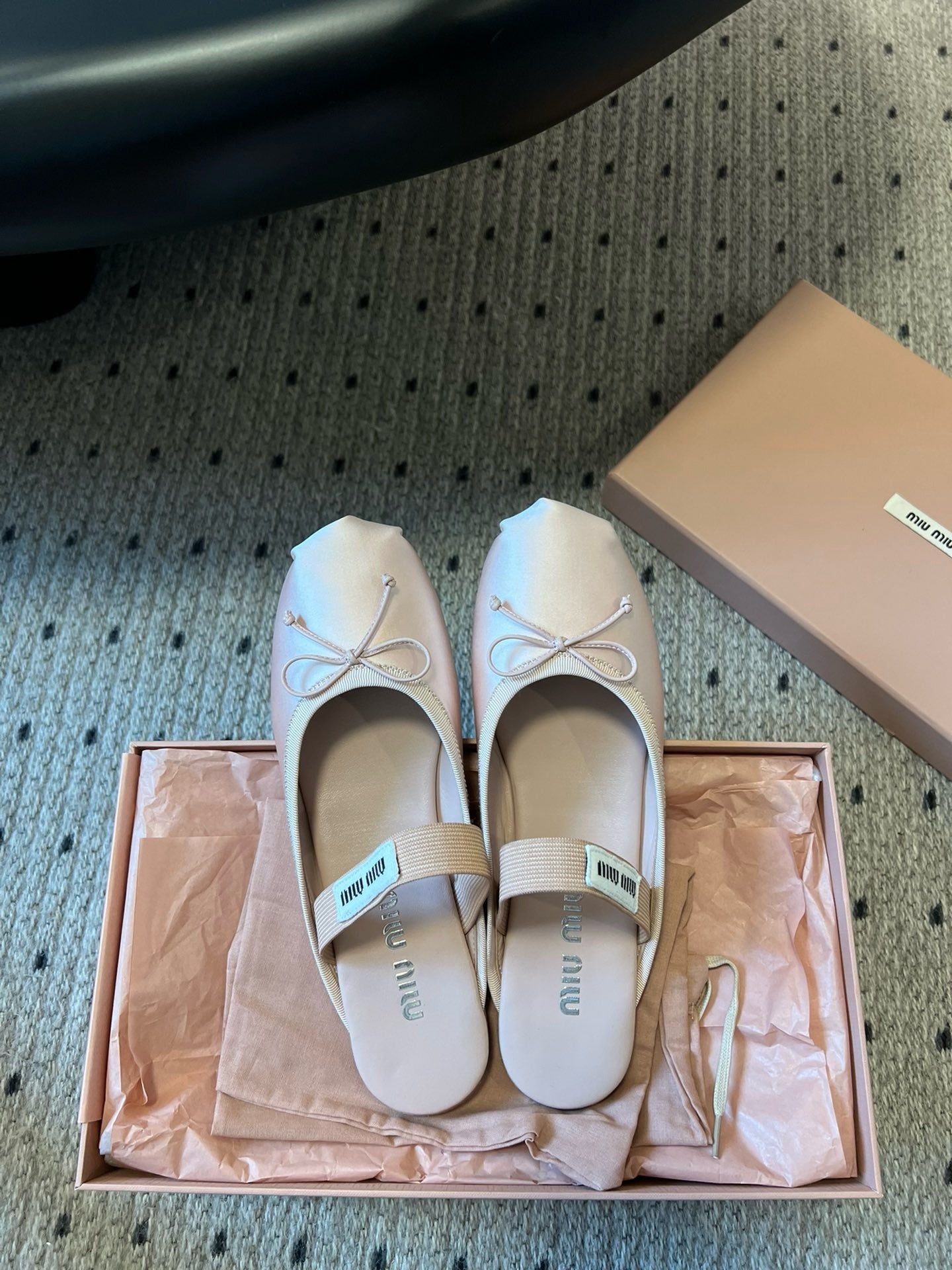MIU M BALLERINA FLATS