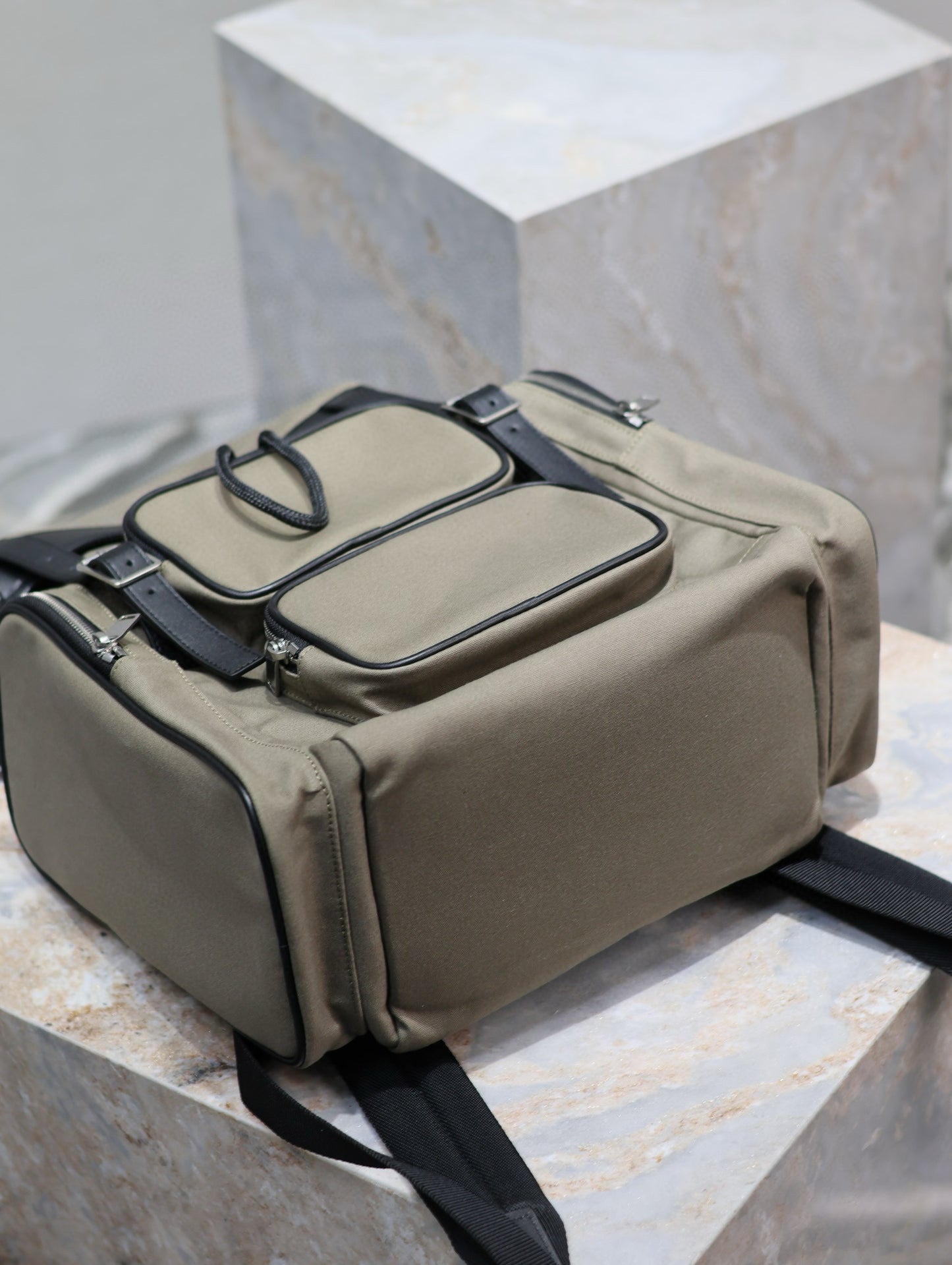 SL CITY MULTI POCKET BACKPACK