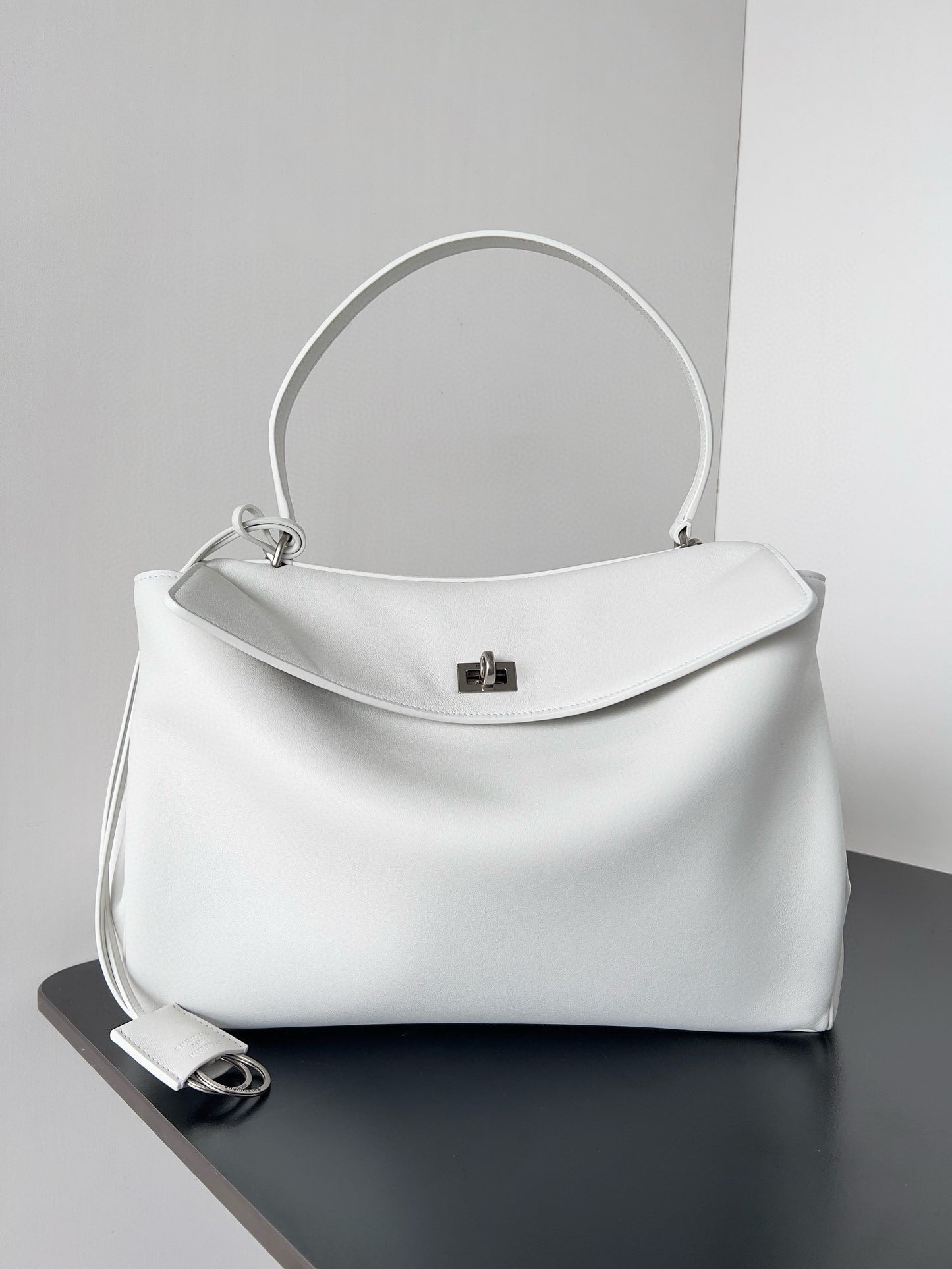 BAL MEDIUM RODEO BAG