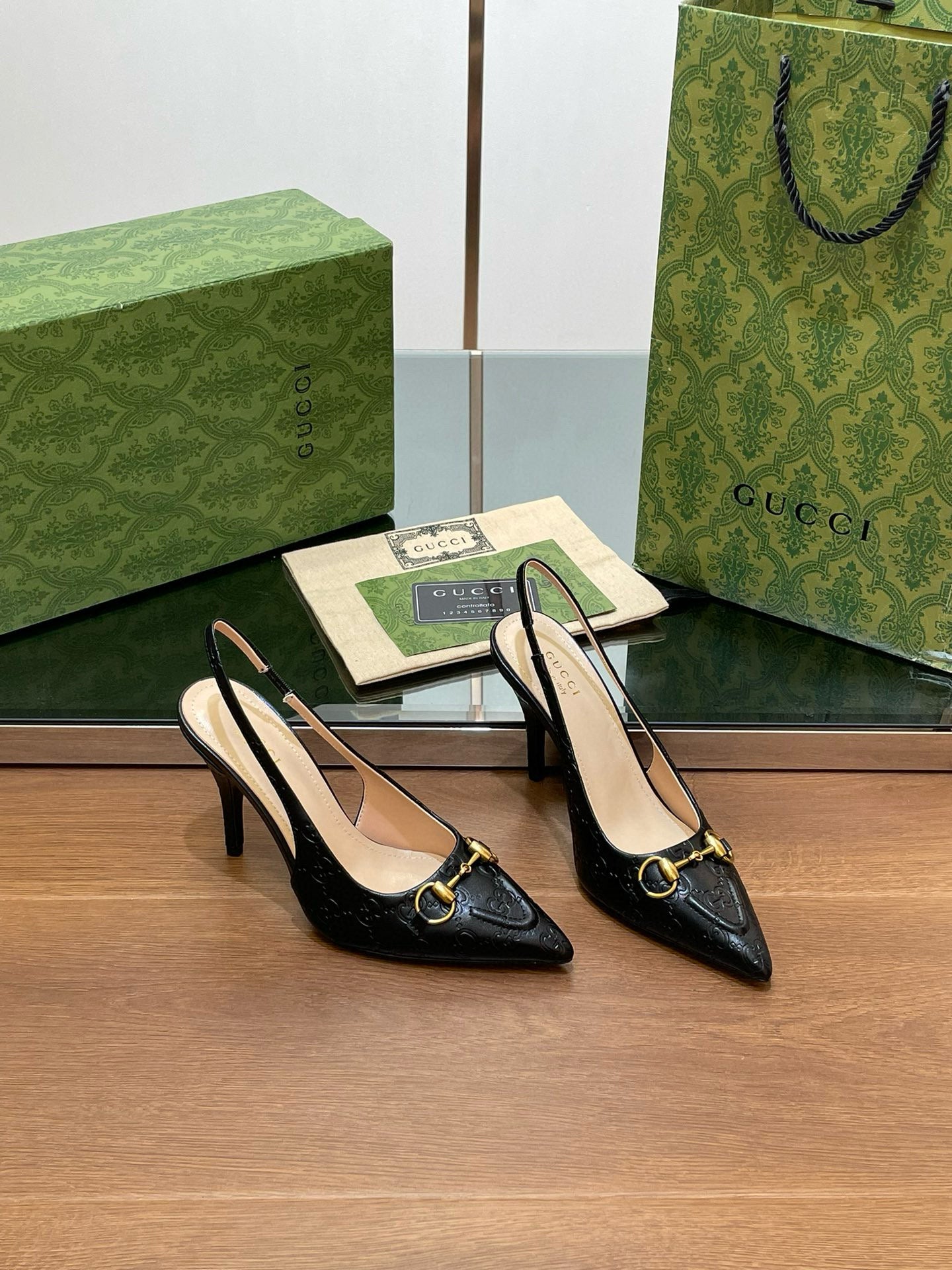 GG HEELS