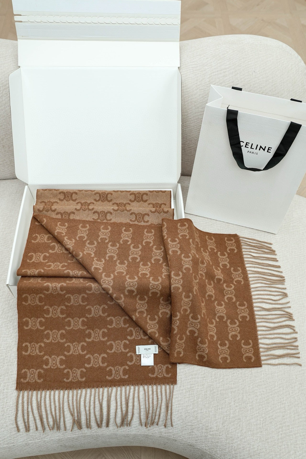 CEL SCARF