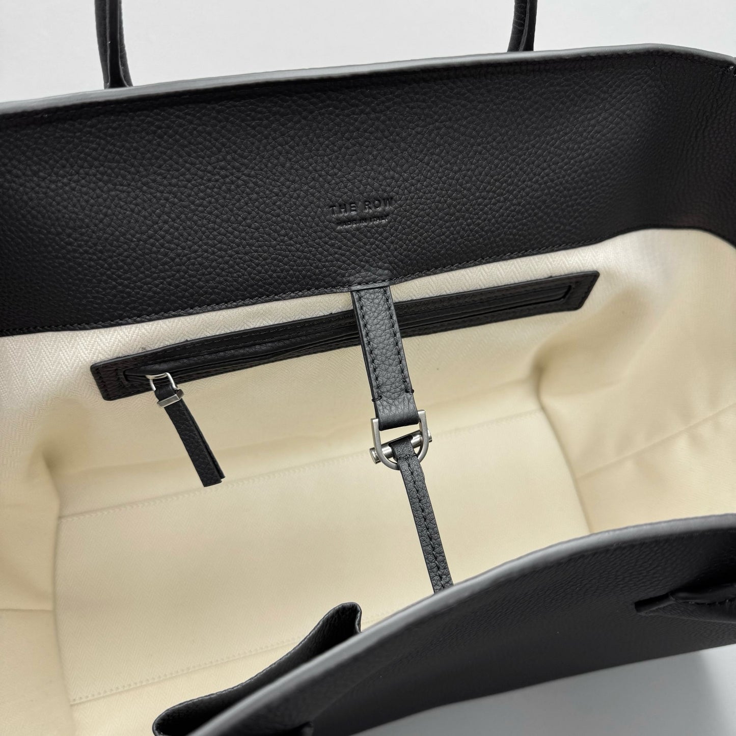 THE ROW MARLO 17 BAG