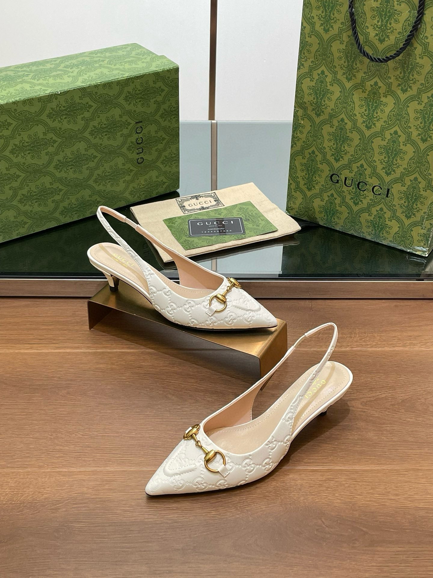 GG HEELS