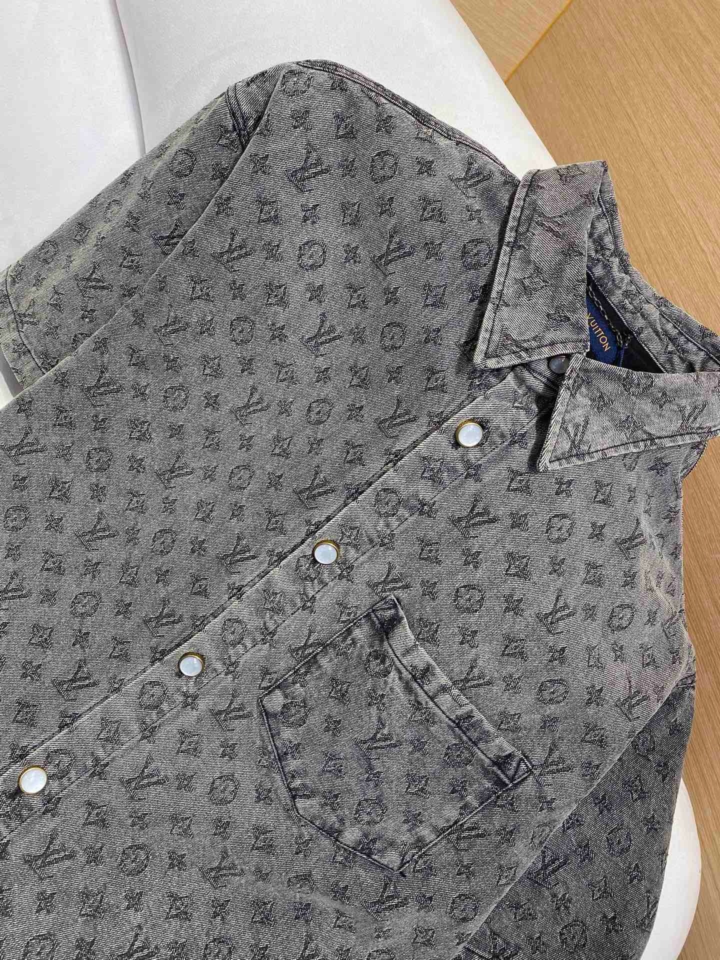 LOU DENIM SHIRT