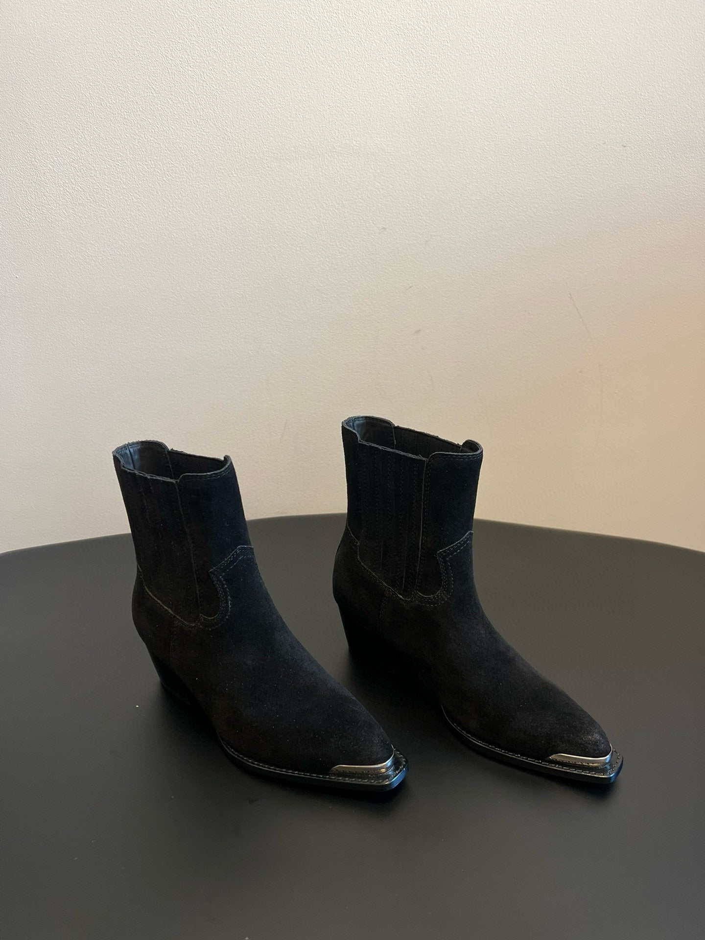 CEL BOOTS