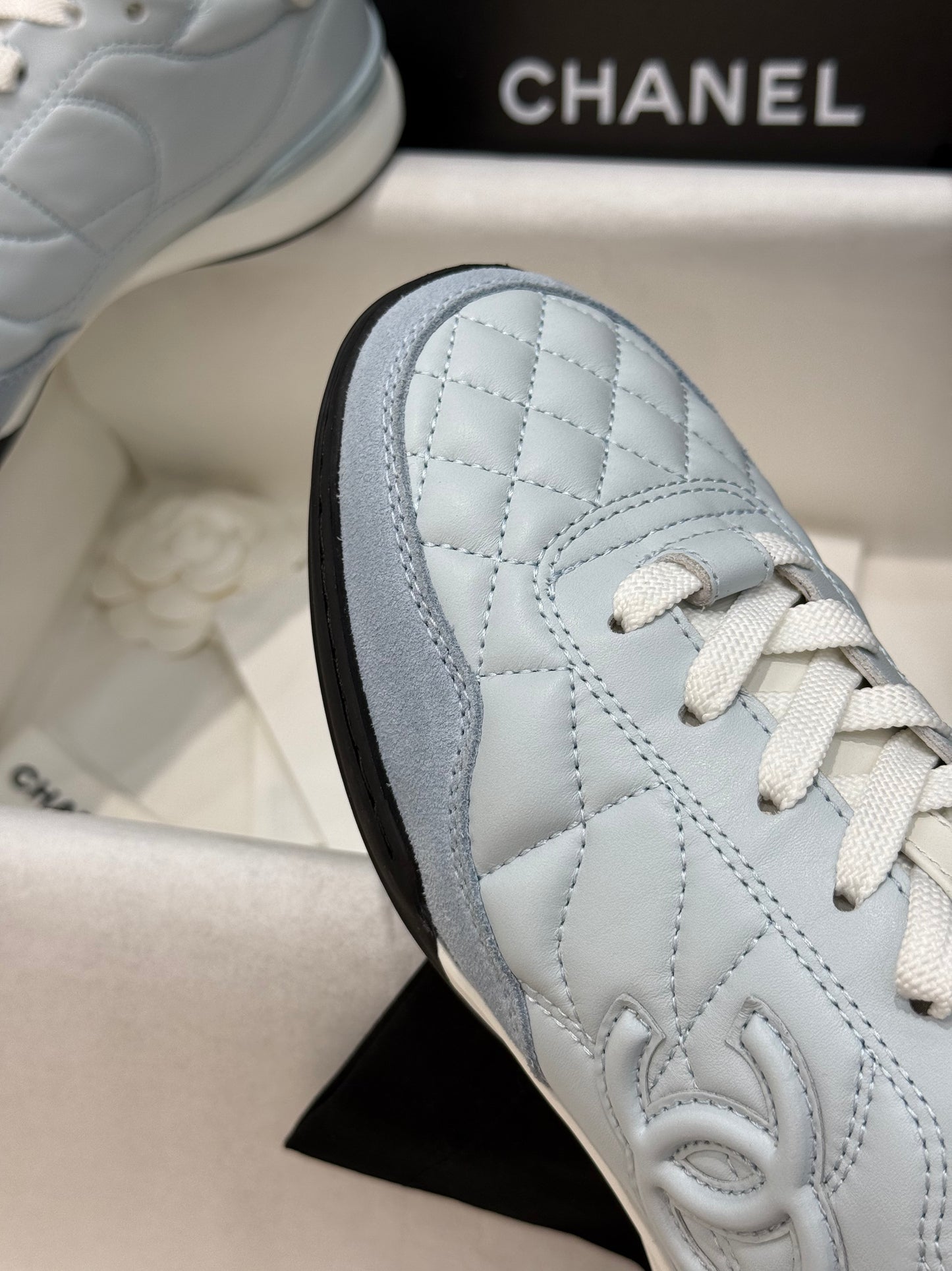 CC SNEAKER