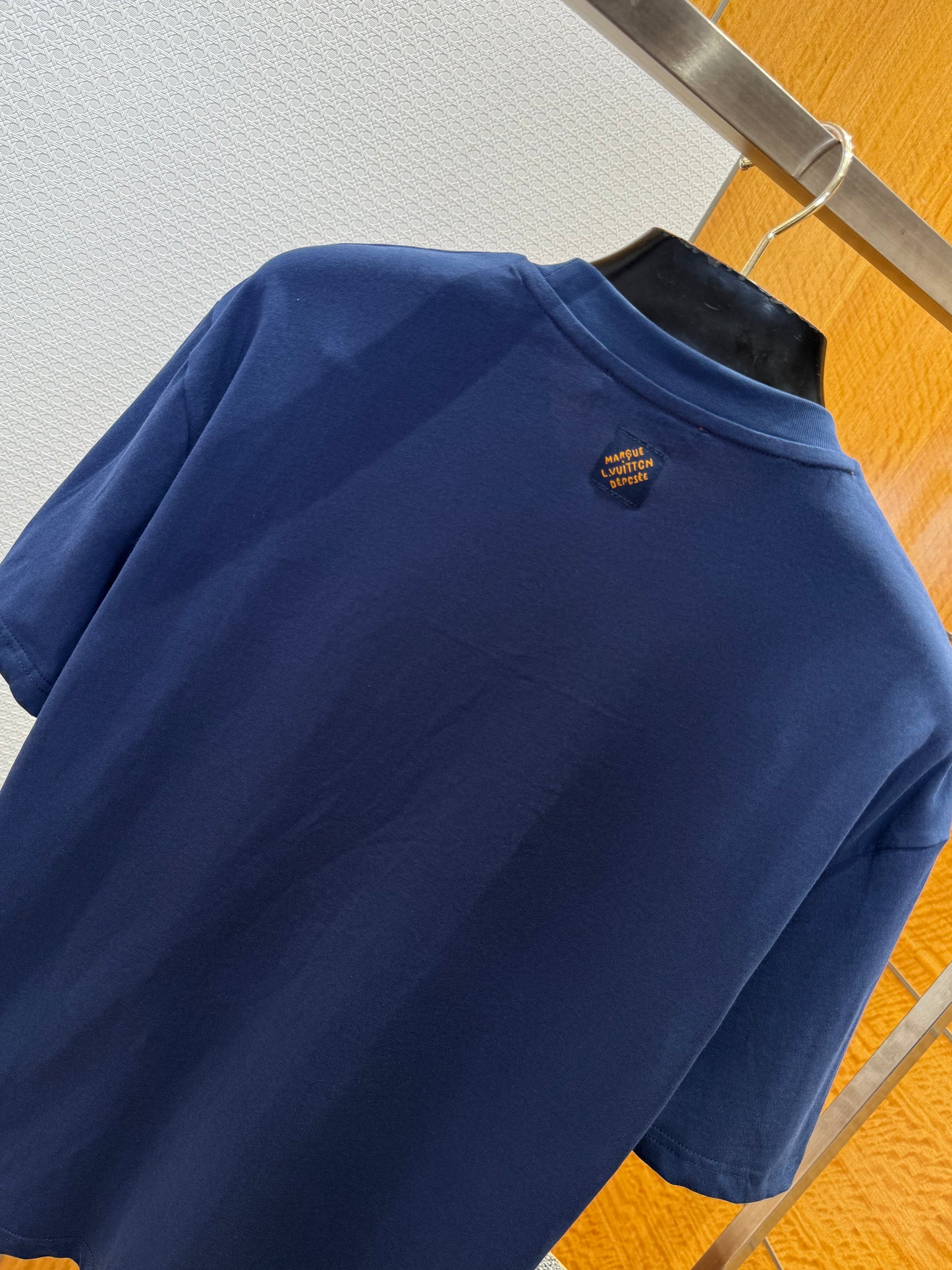 LOU T-SHIRT