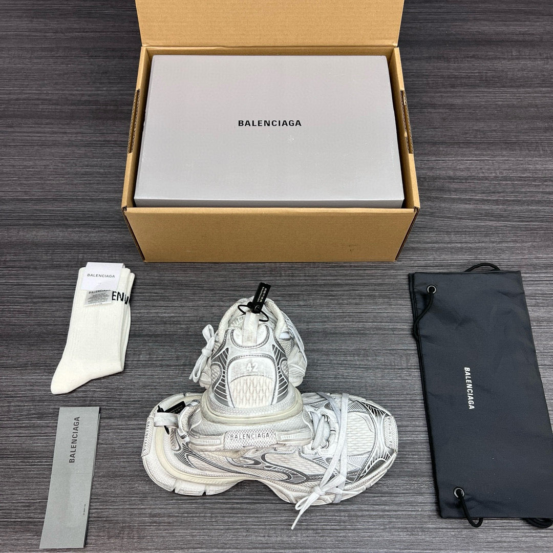 BAL 3XL TRAINERS