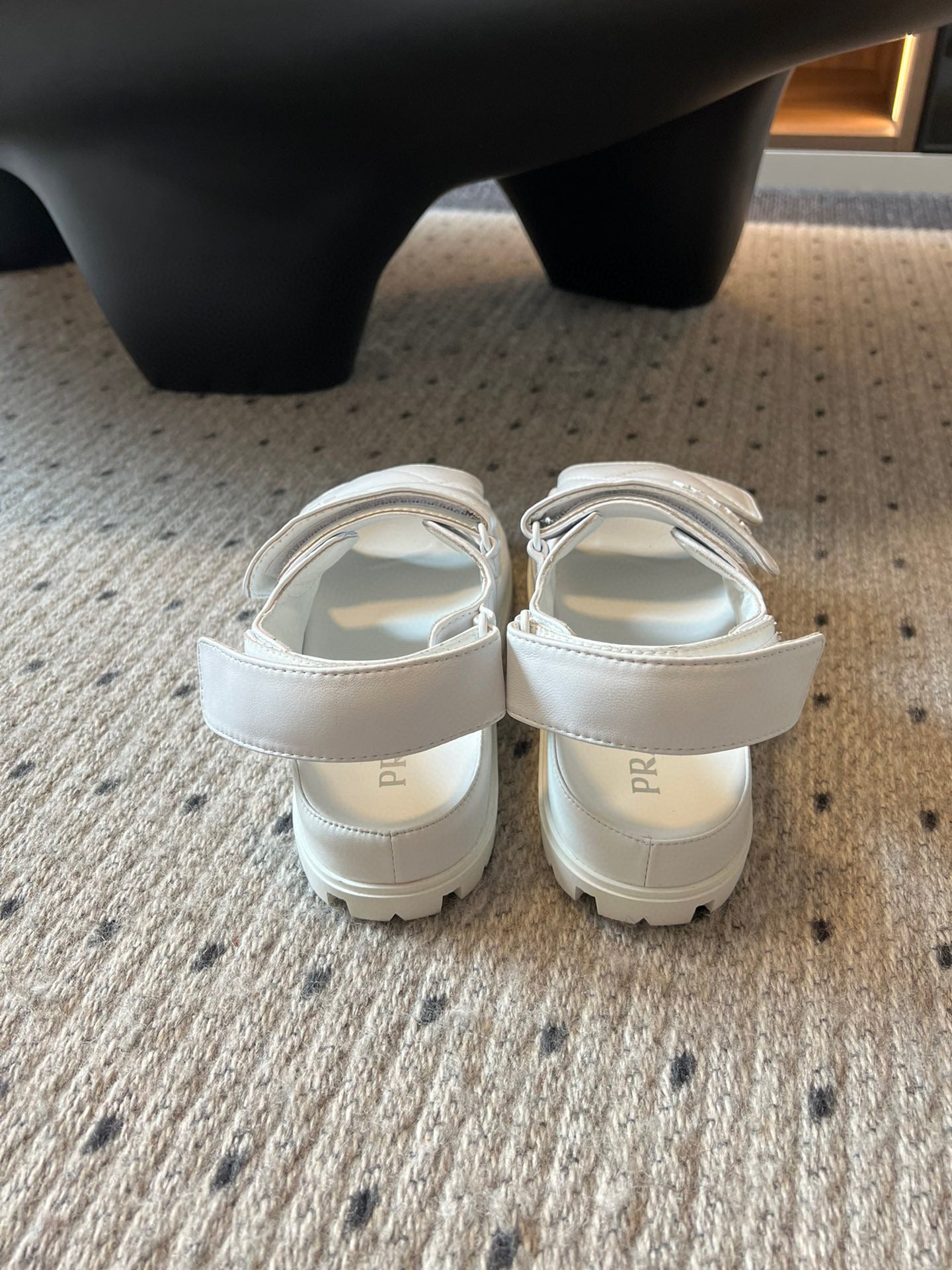 PD SANDALS