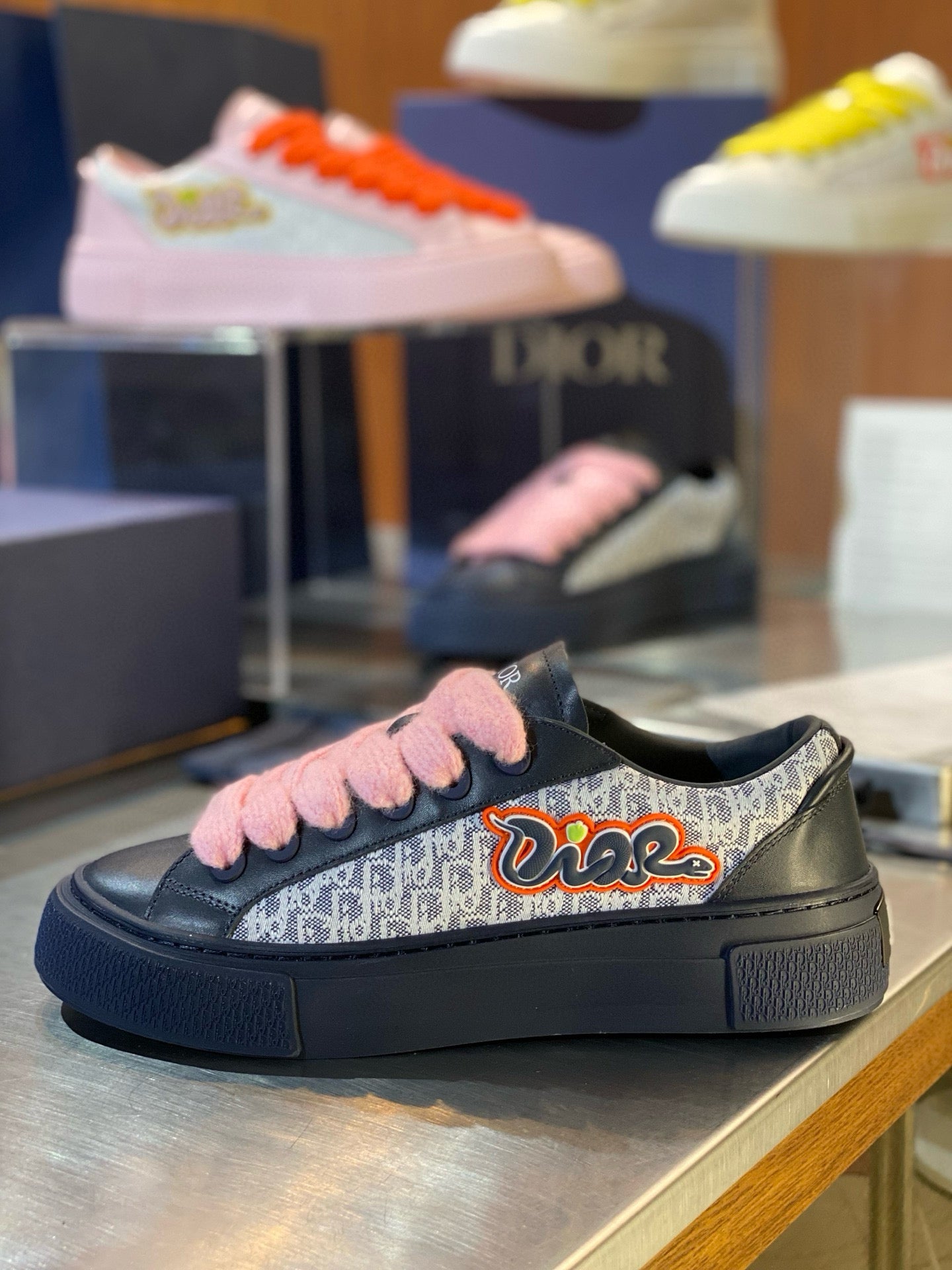 CD B33 SNEAKER
