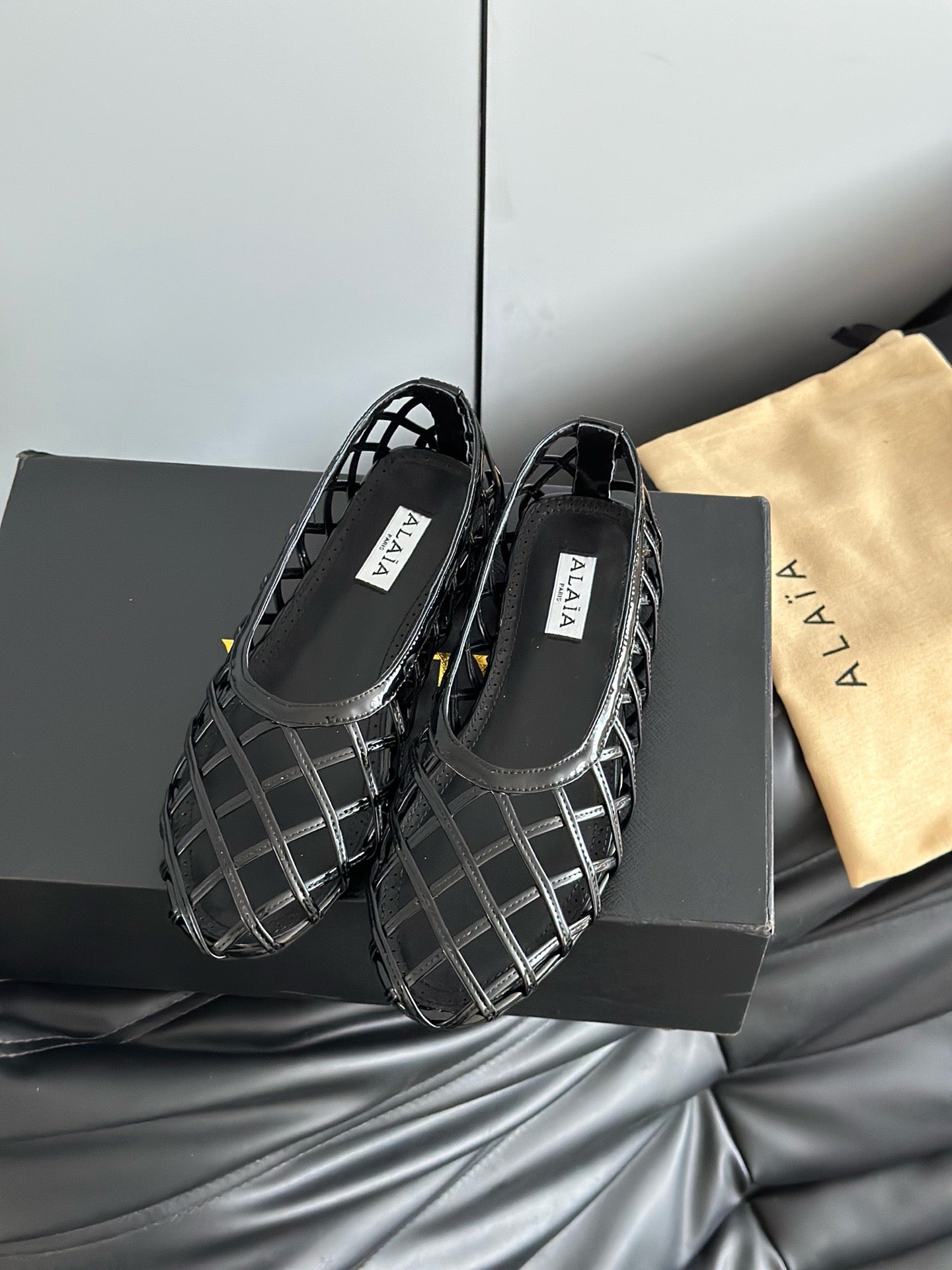 ALAIA BALLET FLATS
