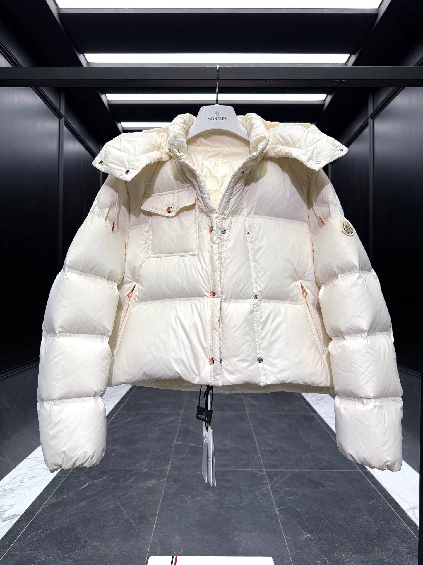 MONC EREA JACKET