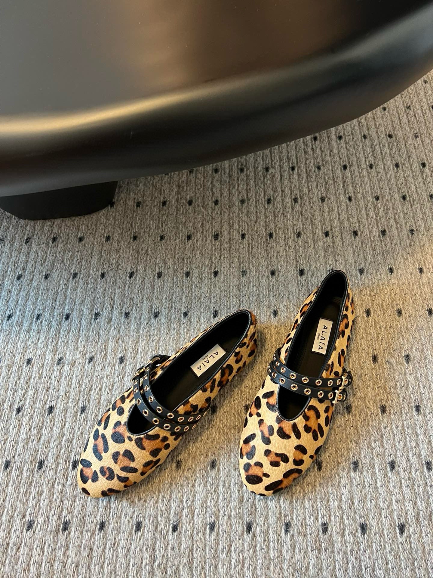 ALAIA BALLET FLATS