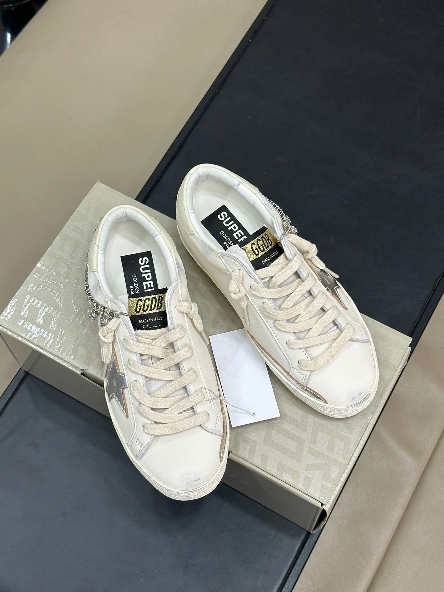 GOLDEN G TRAINERS