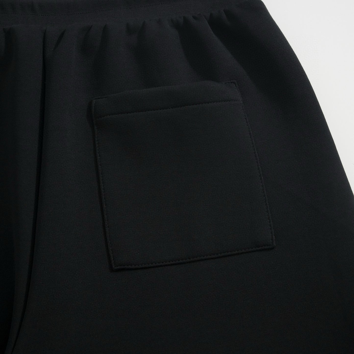 LOU JOGGERS