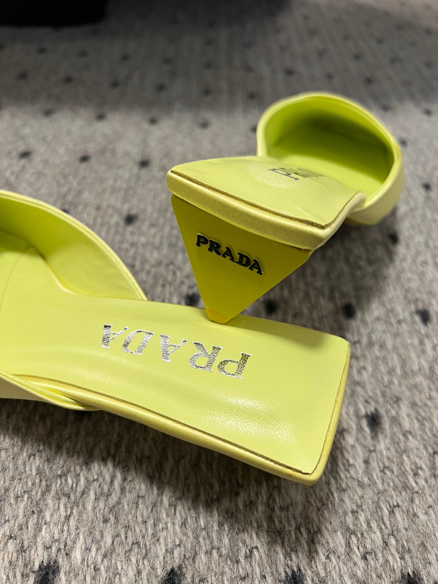 PD HEELS