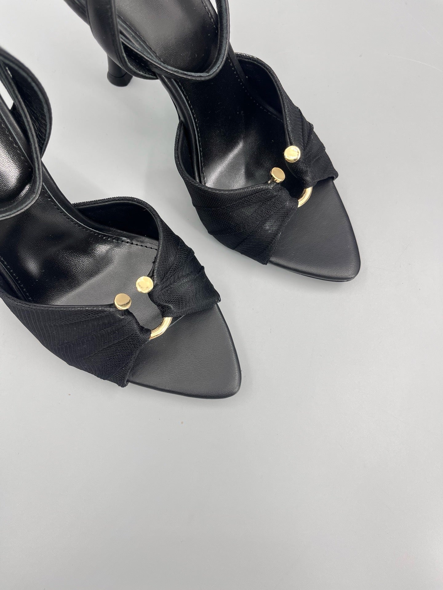 SL HEELS