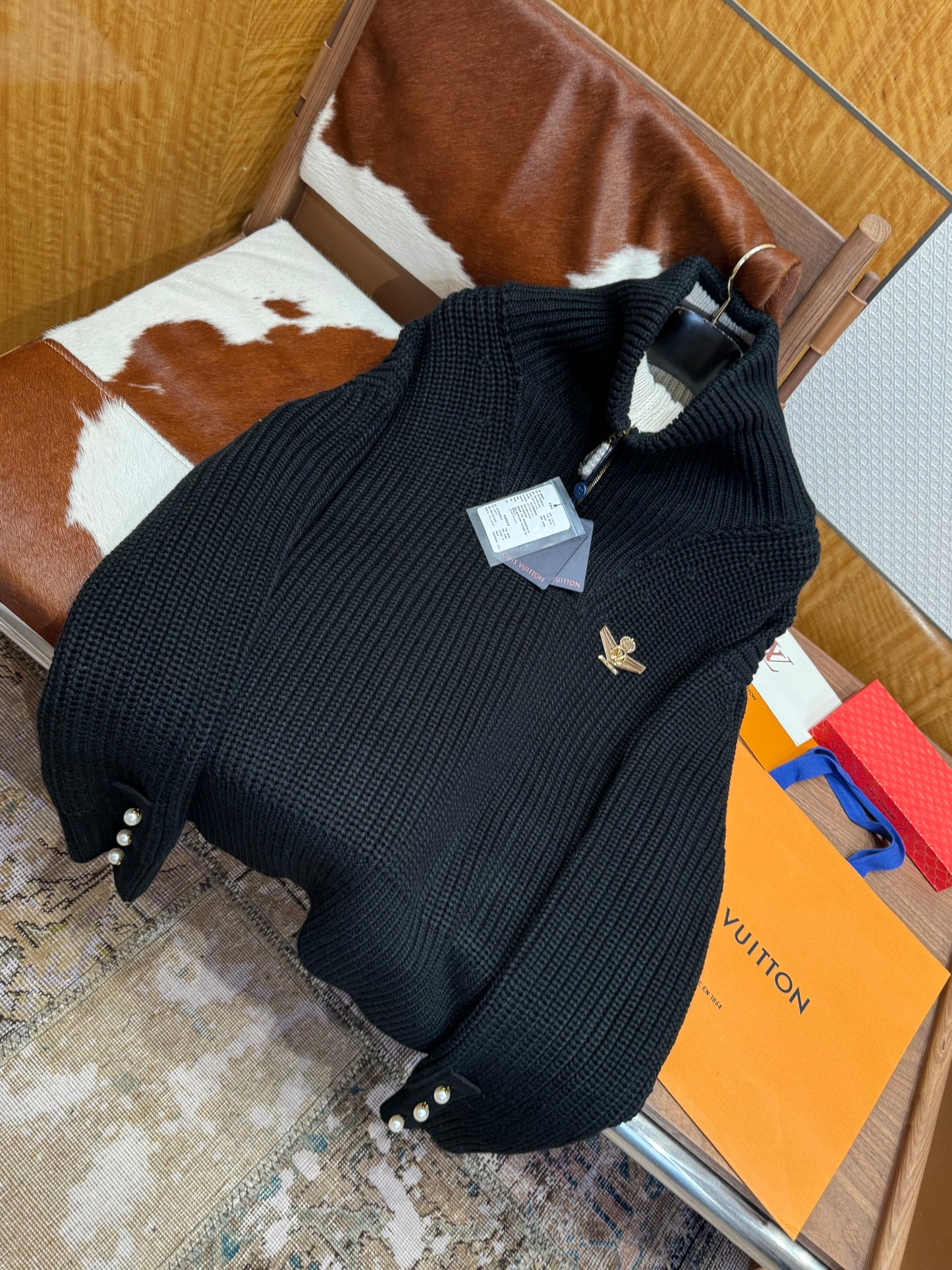 LOU JUMPER