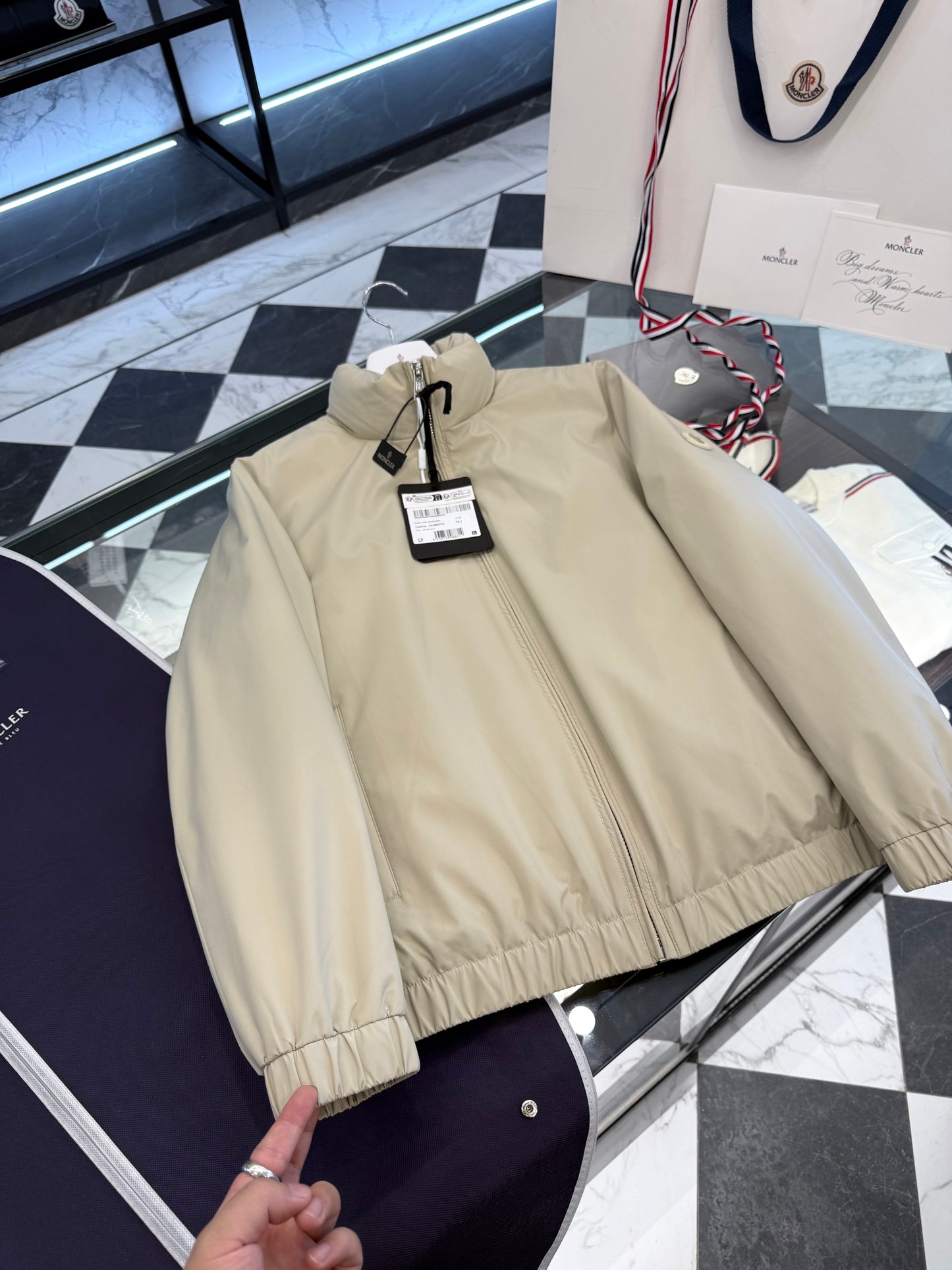 MONC LUSERNA JACKET