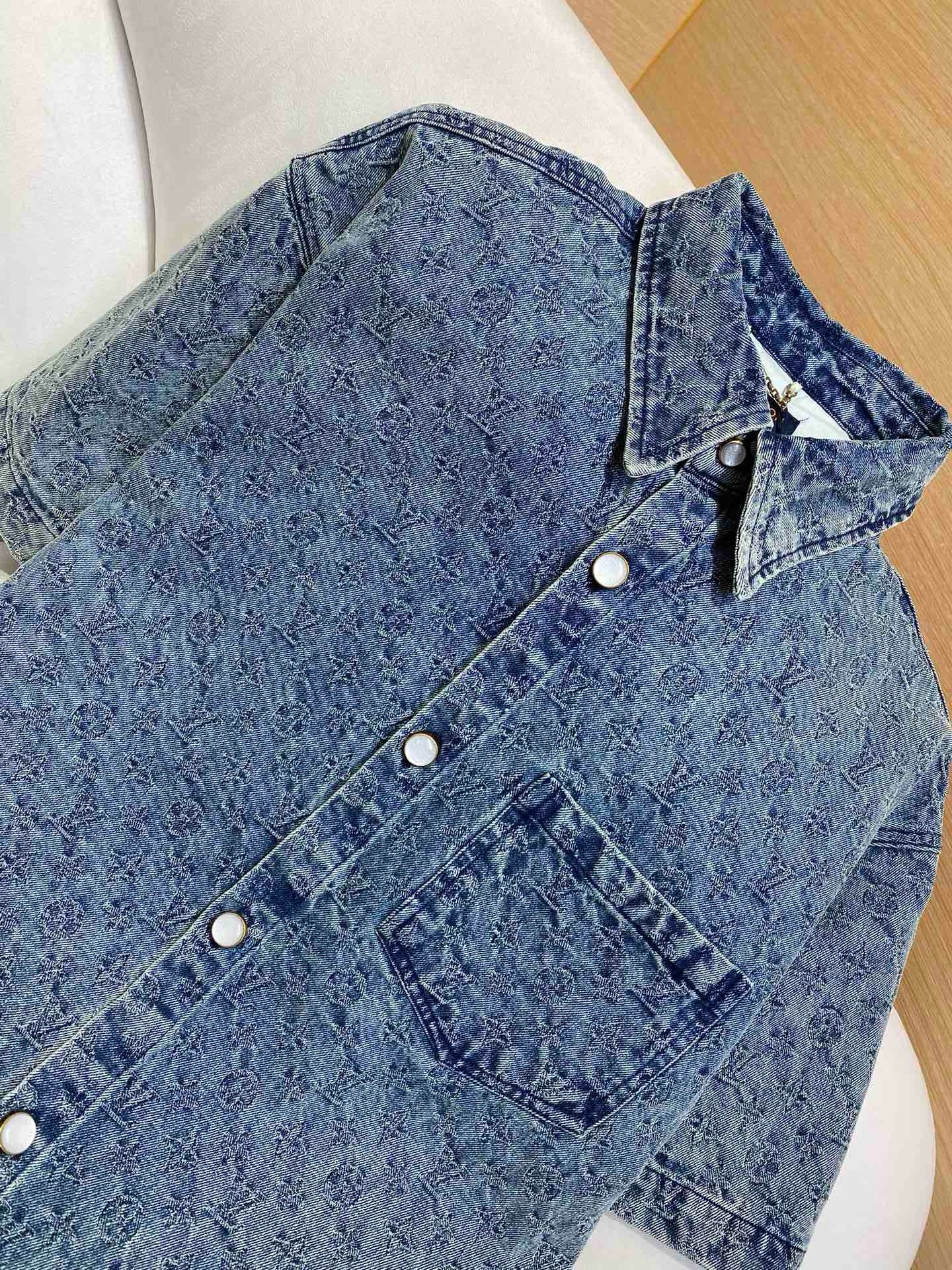LOU DENIM SHIRT