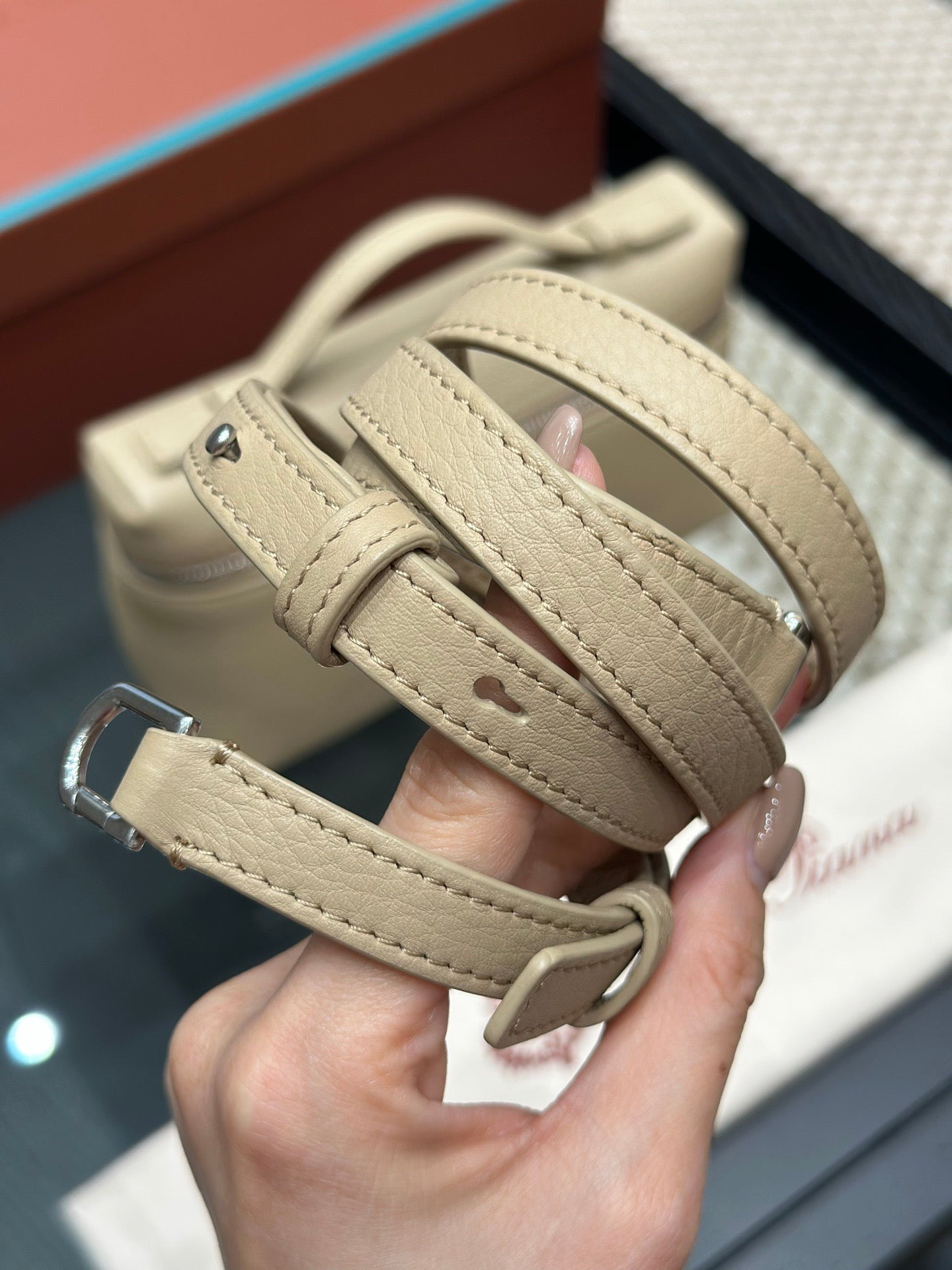 LORO P EXTRA POCKET L19 BAG