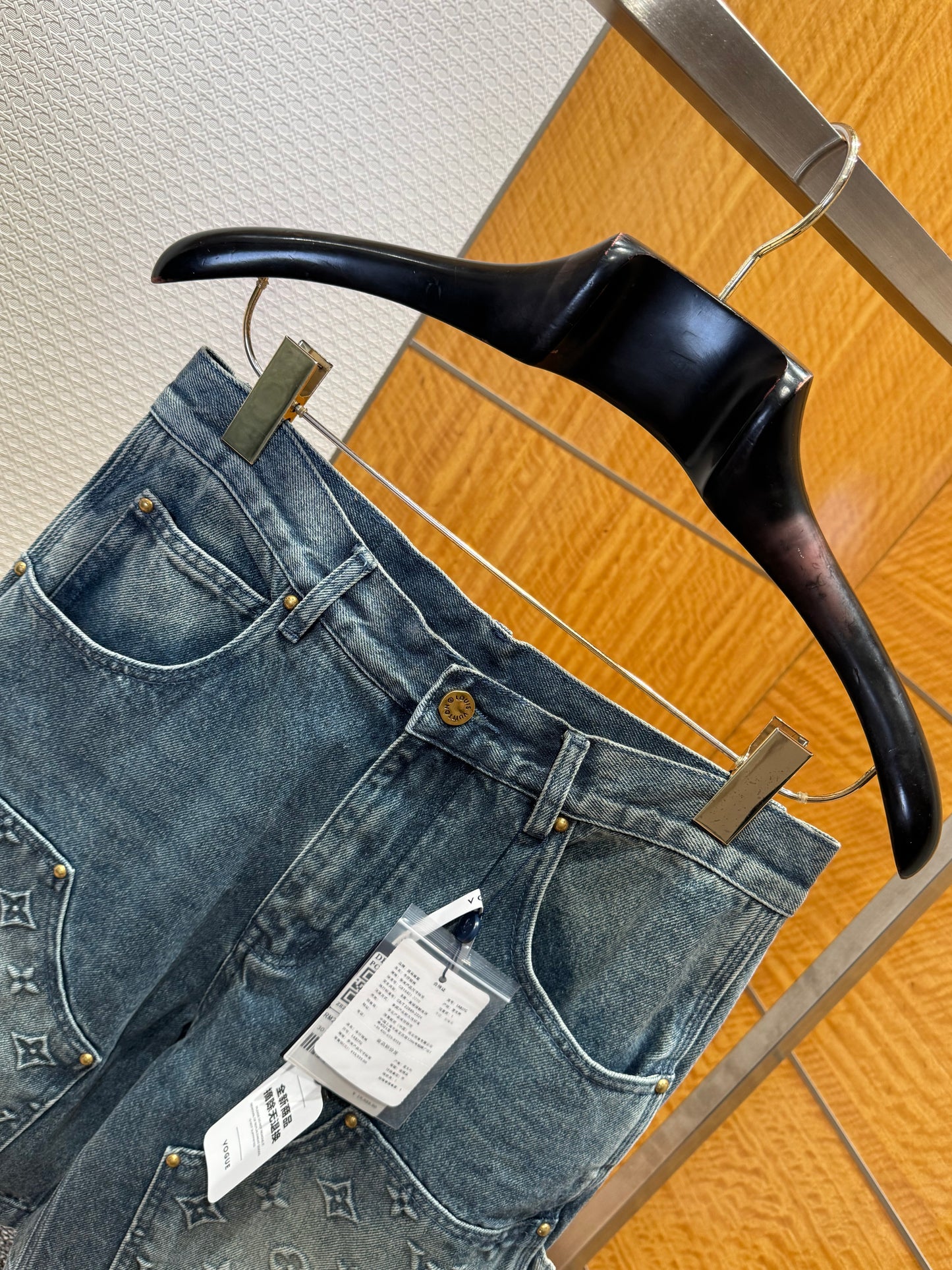 LOU DENIM SHORTS