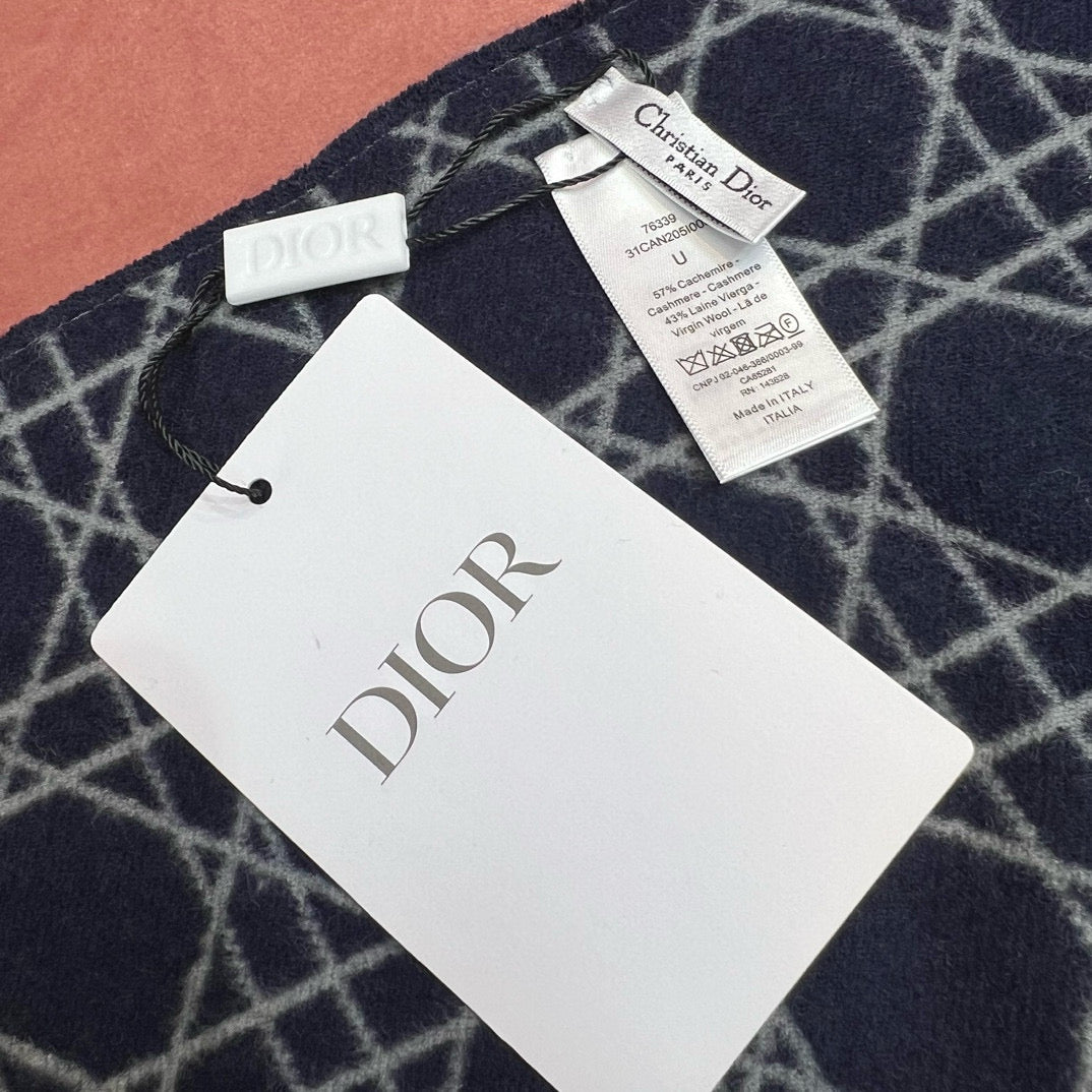 CD SCARF