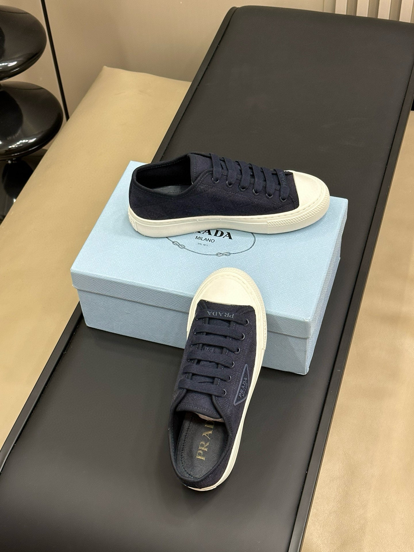 PD SNEAKERS