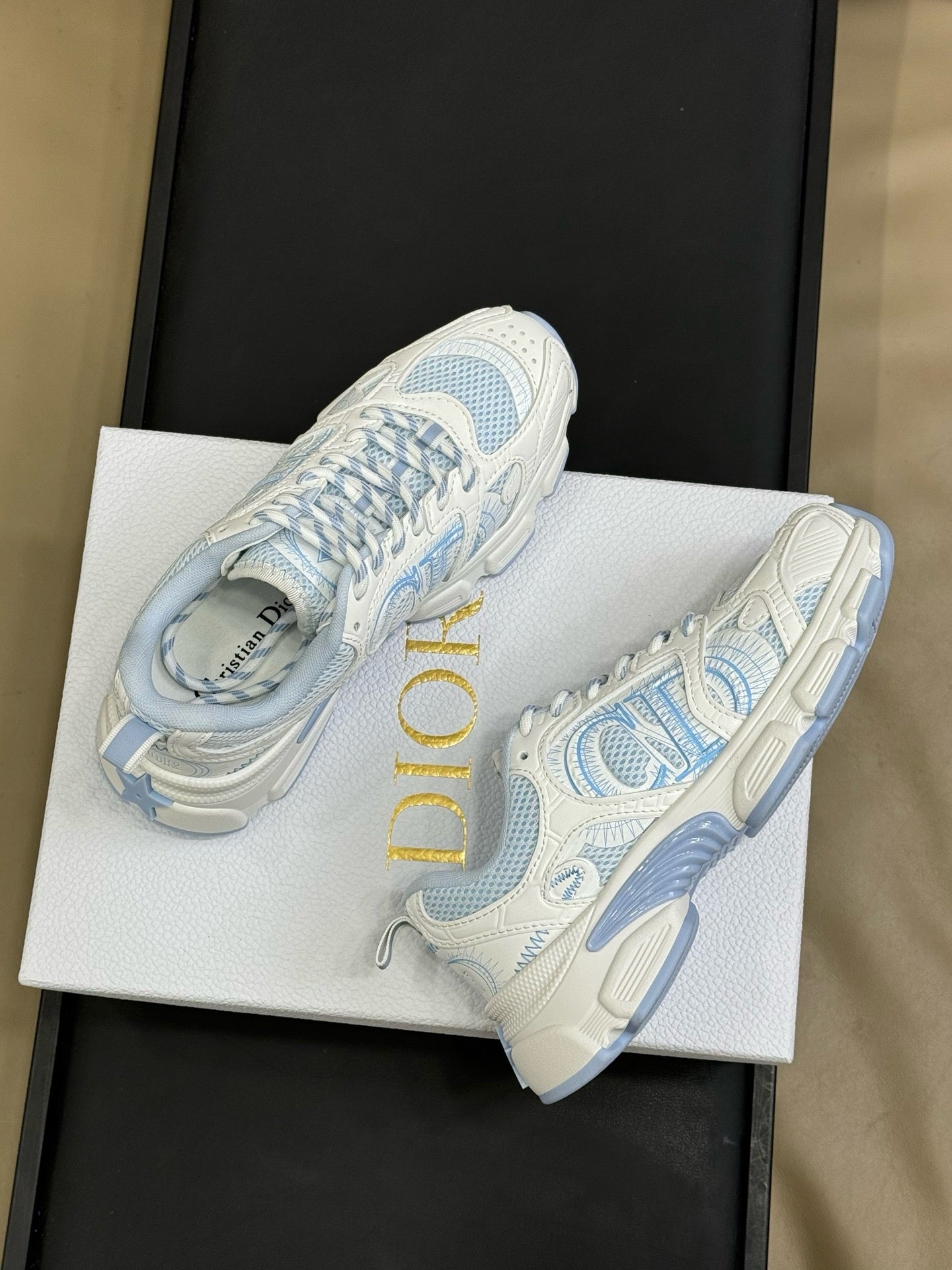 CD CHRONO SNEAKER