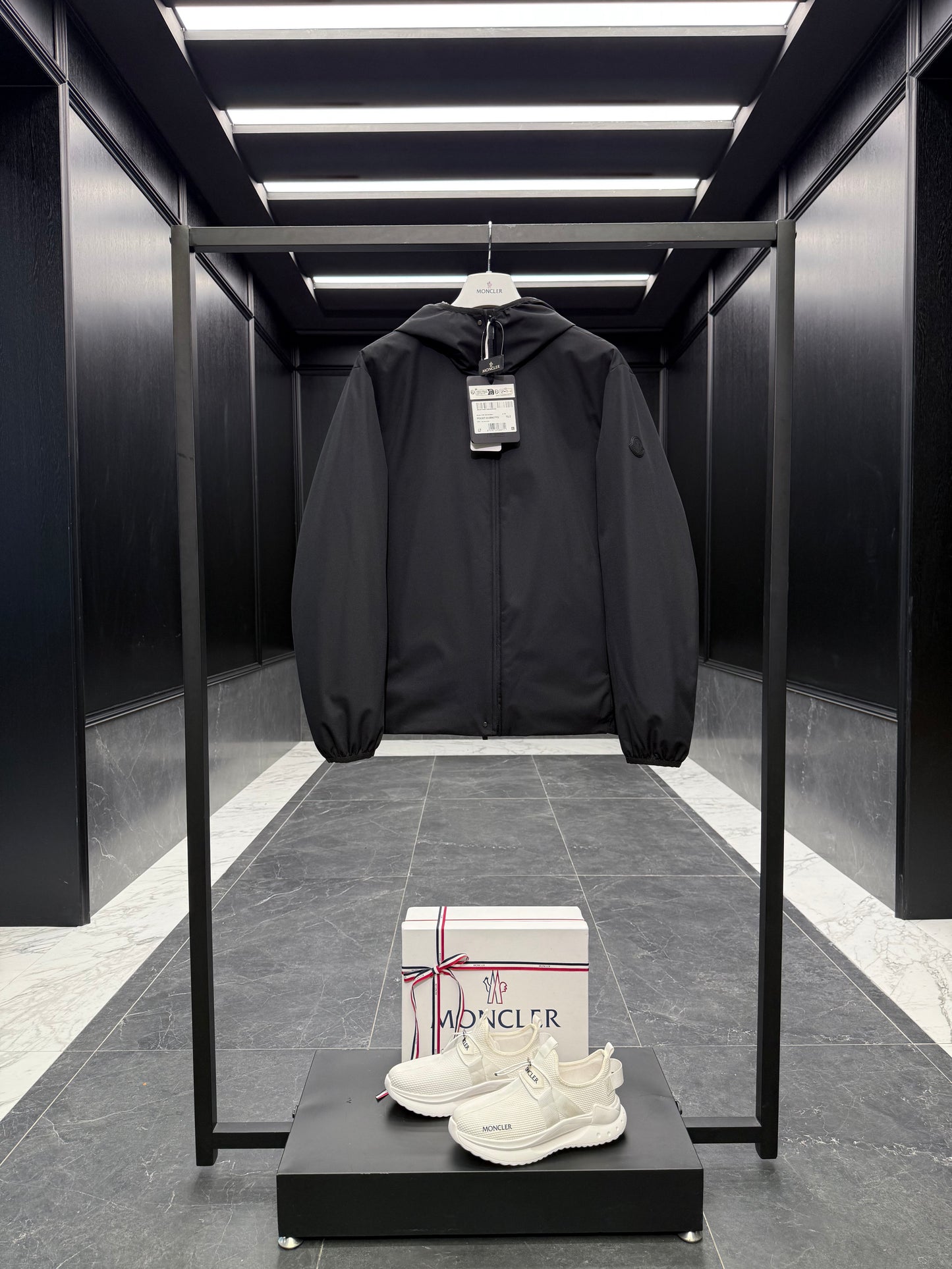 MONC POLSET JACKET