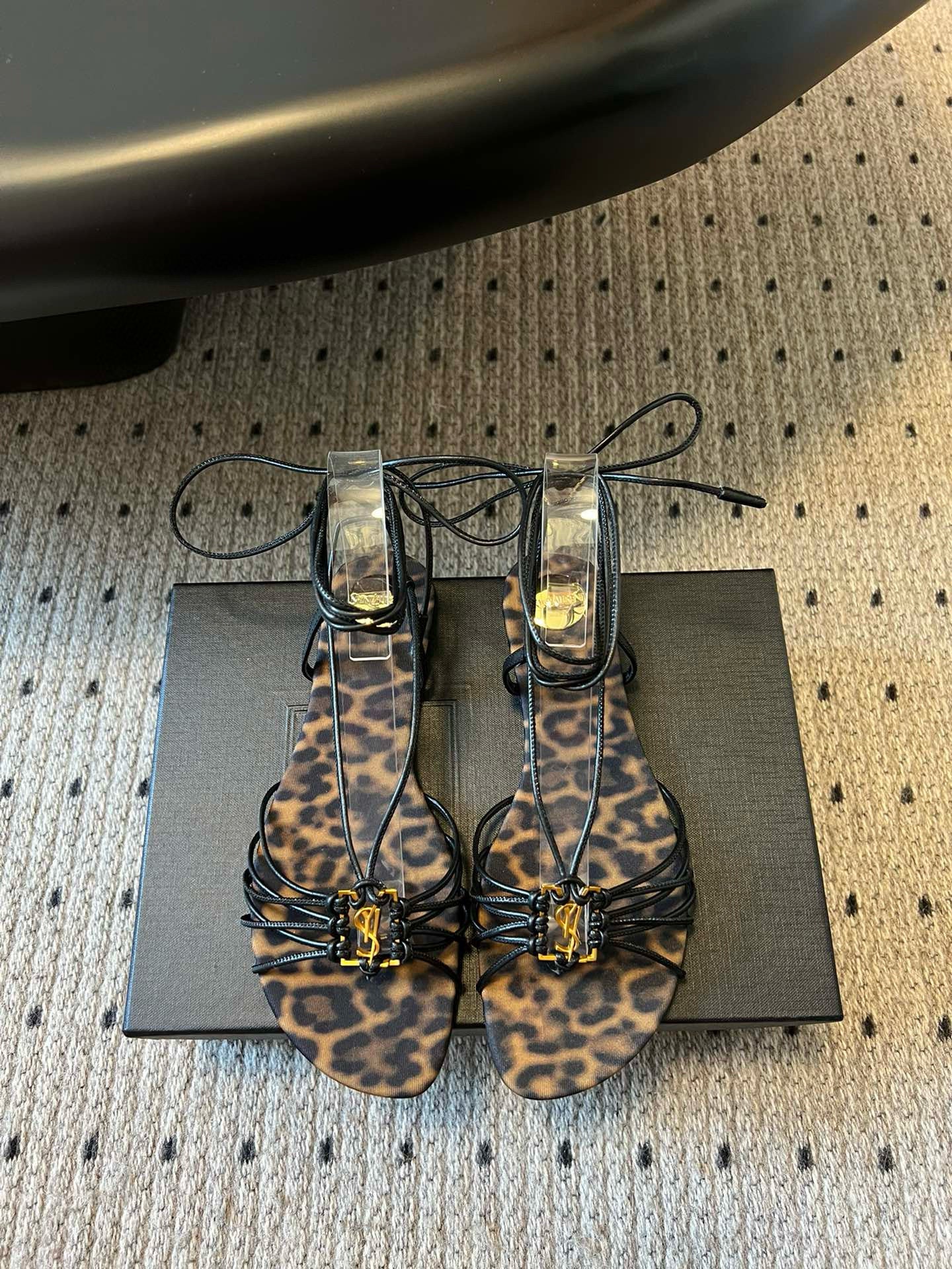 SL SANDALS