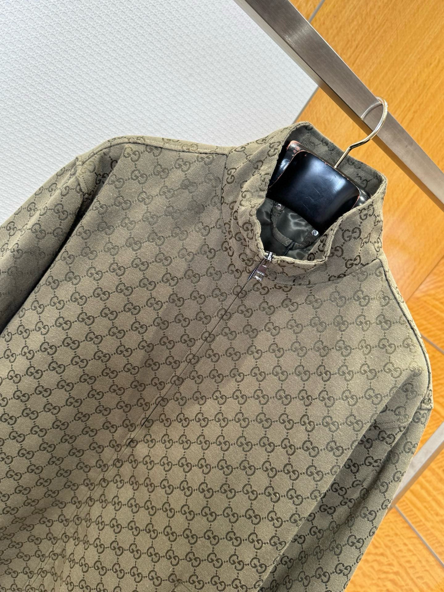 GG BOMBER JACKET