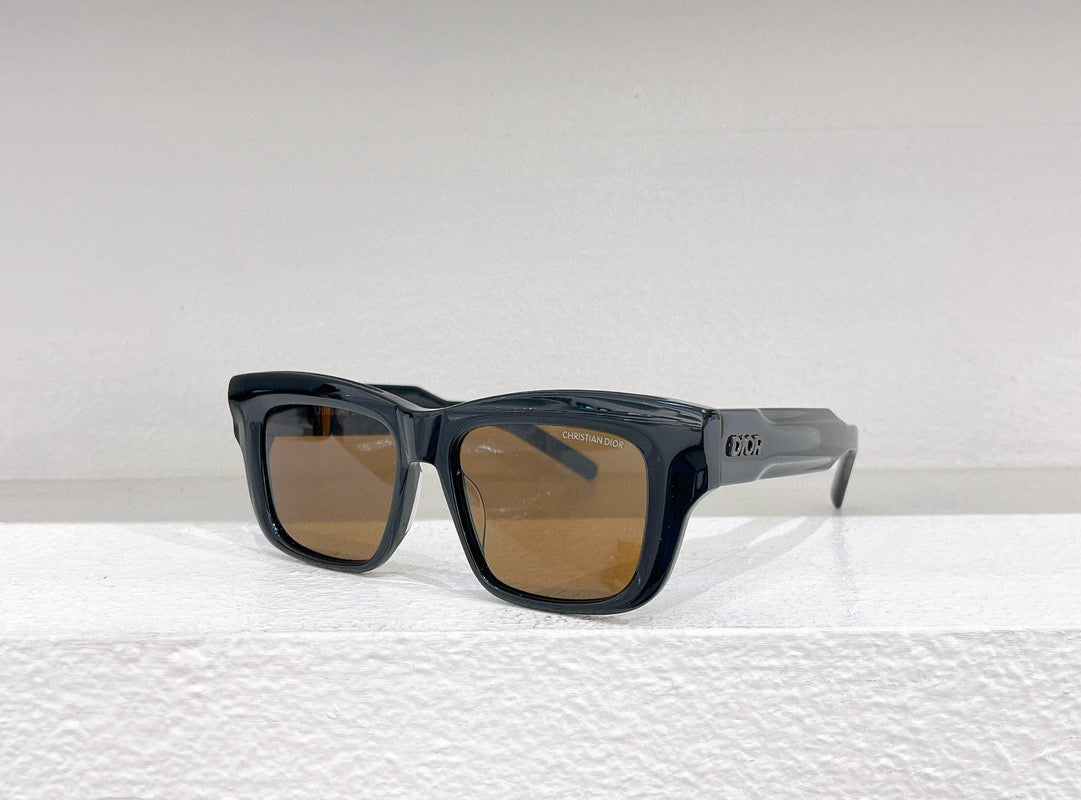 CD SUNGLASSES