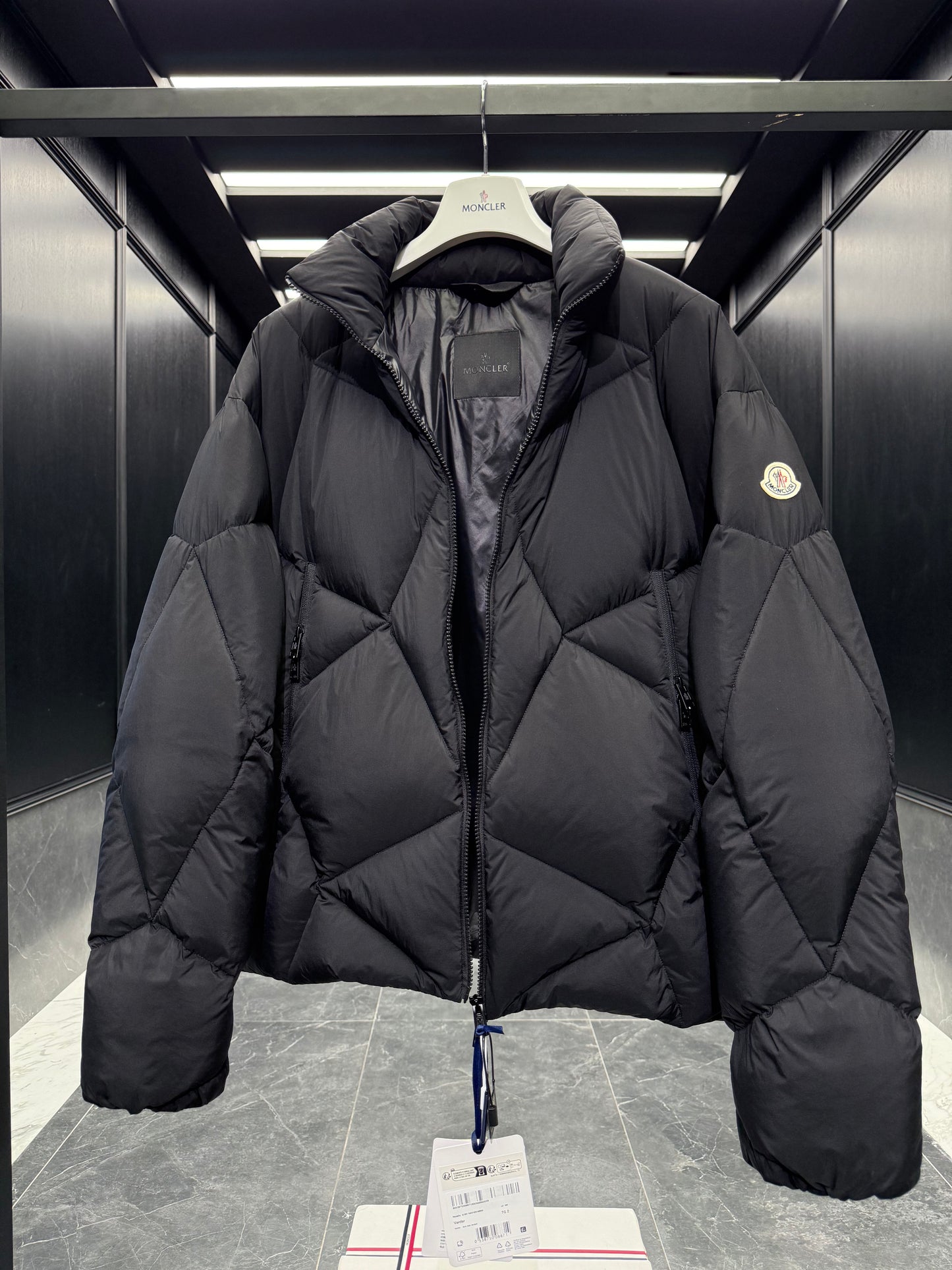 MONC VARDAR JACKET