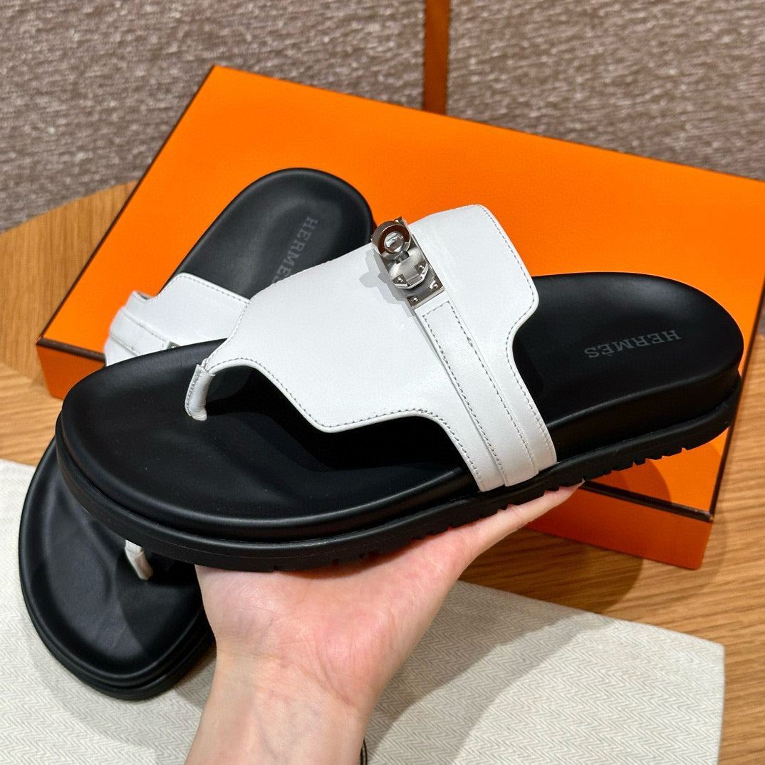 HERM EMPIRE SANDALS