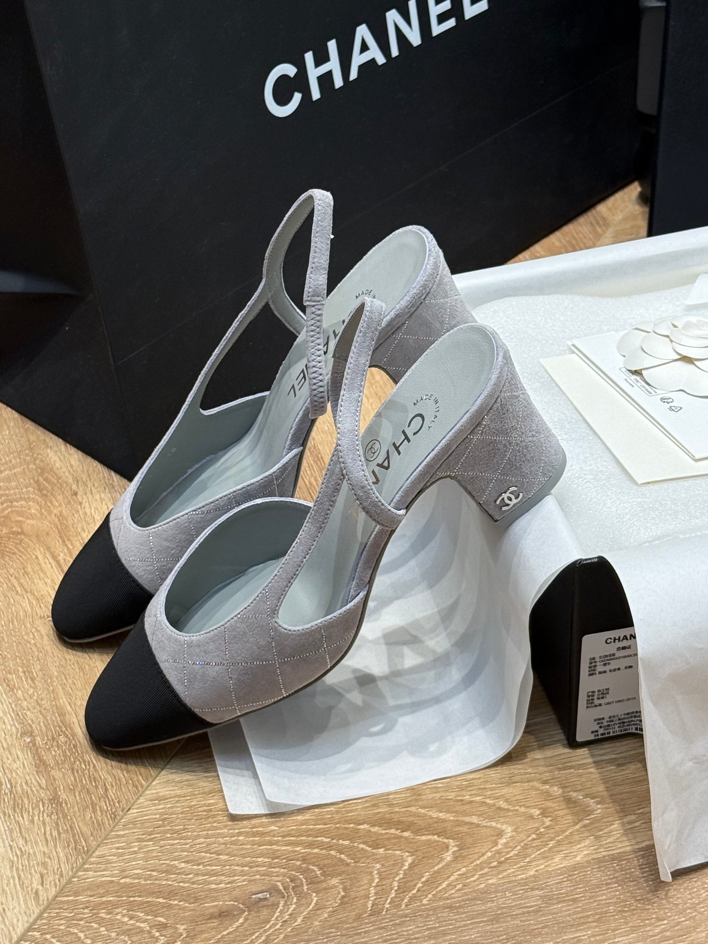 CC SLINGBACK PUMPS