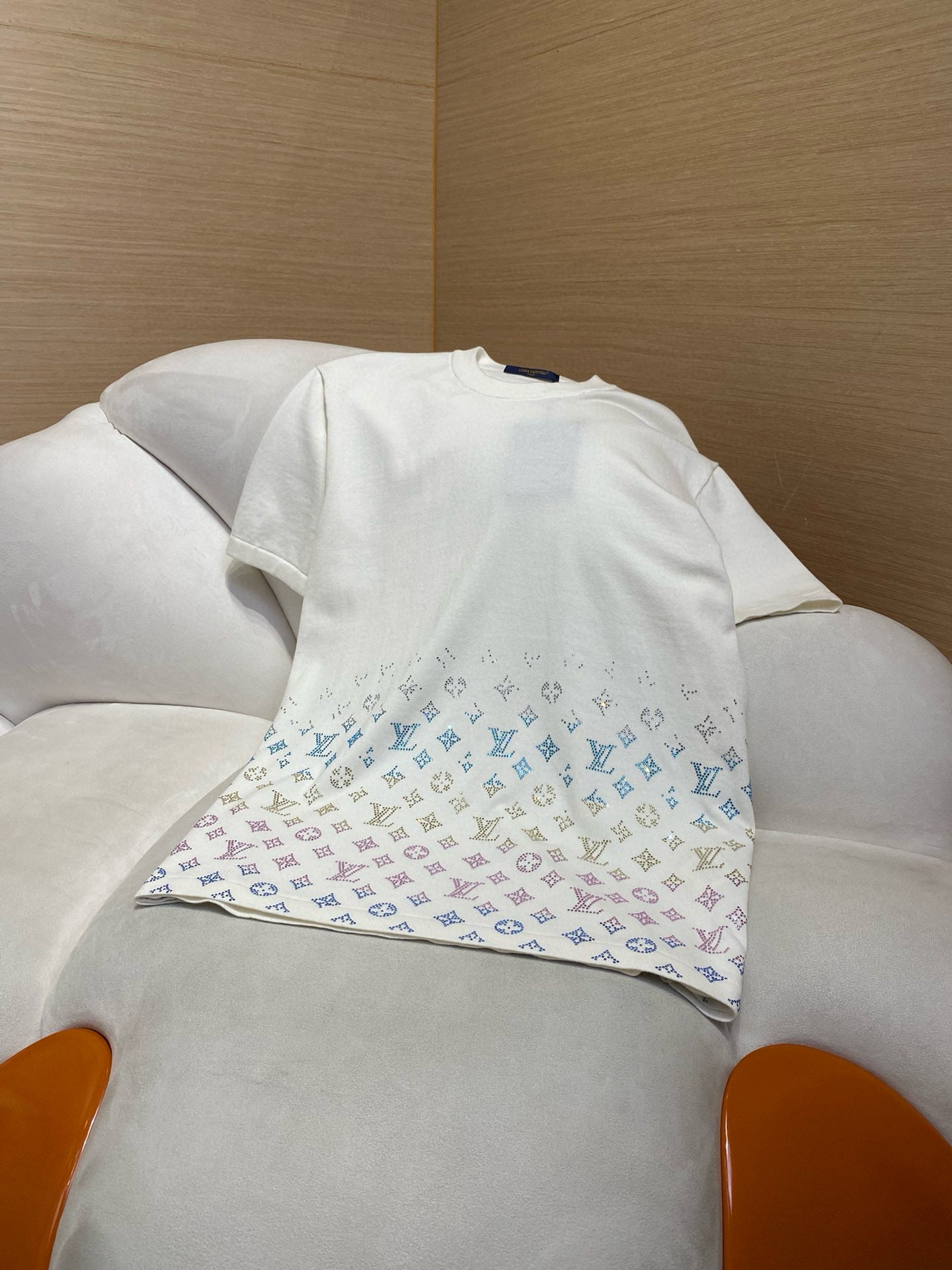 LOU T-SHIRT