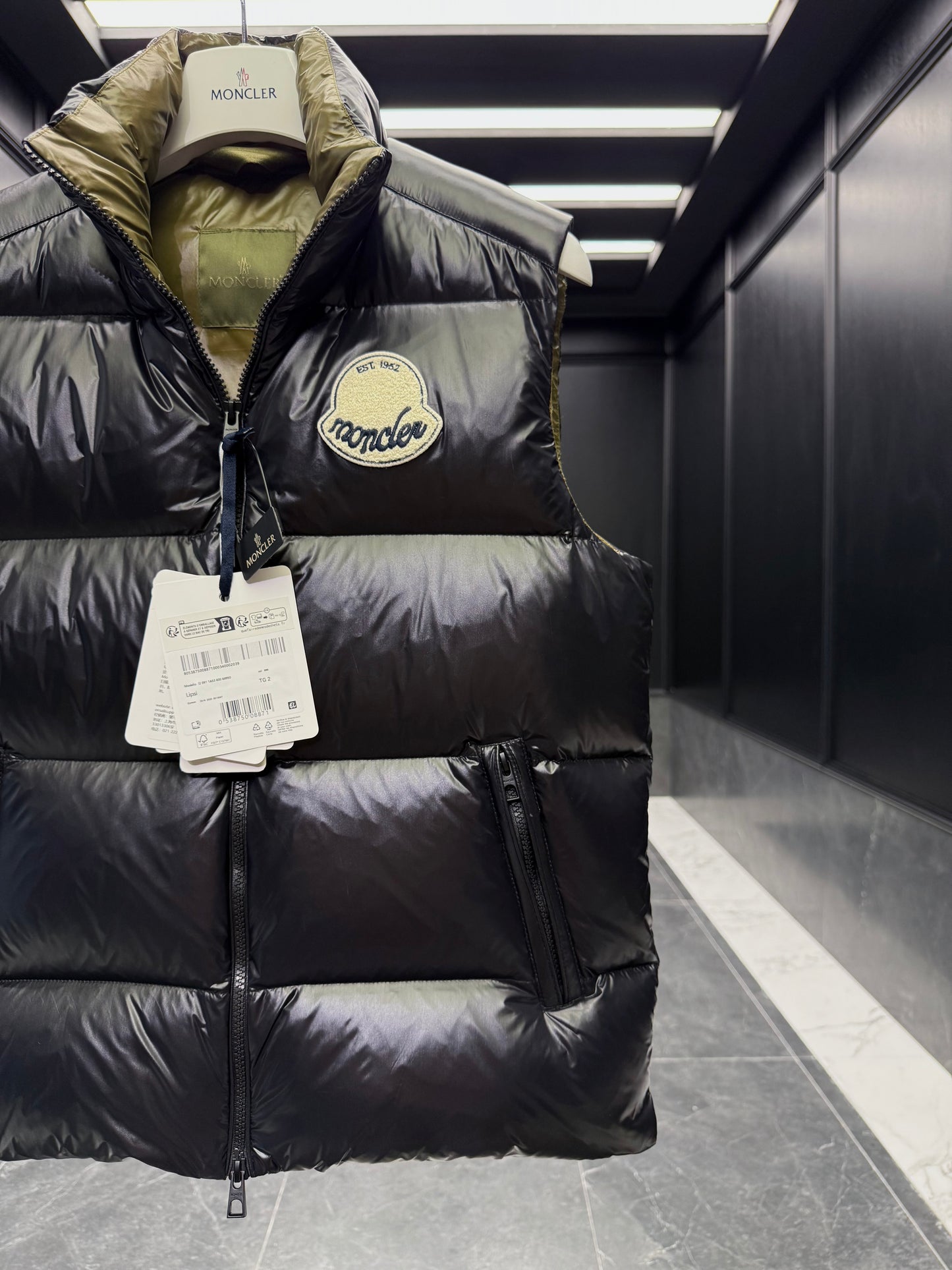 MONC LIPSI VEST