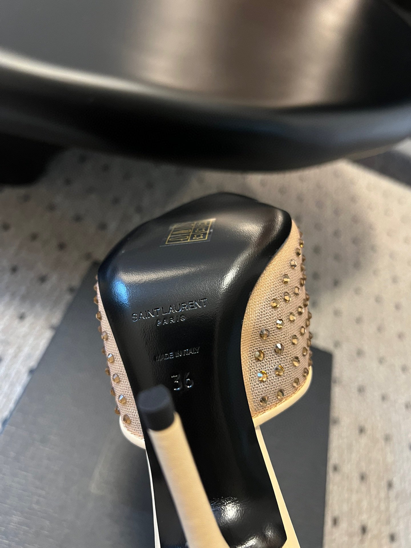 SL HEELS