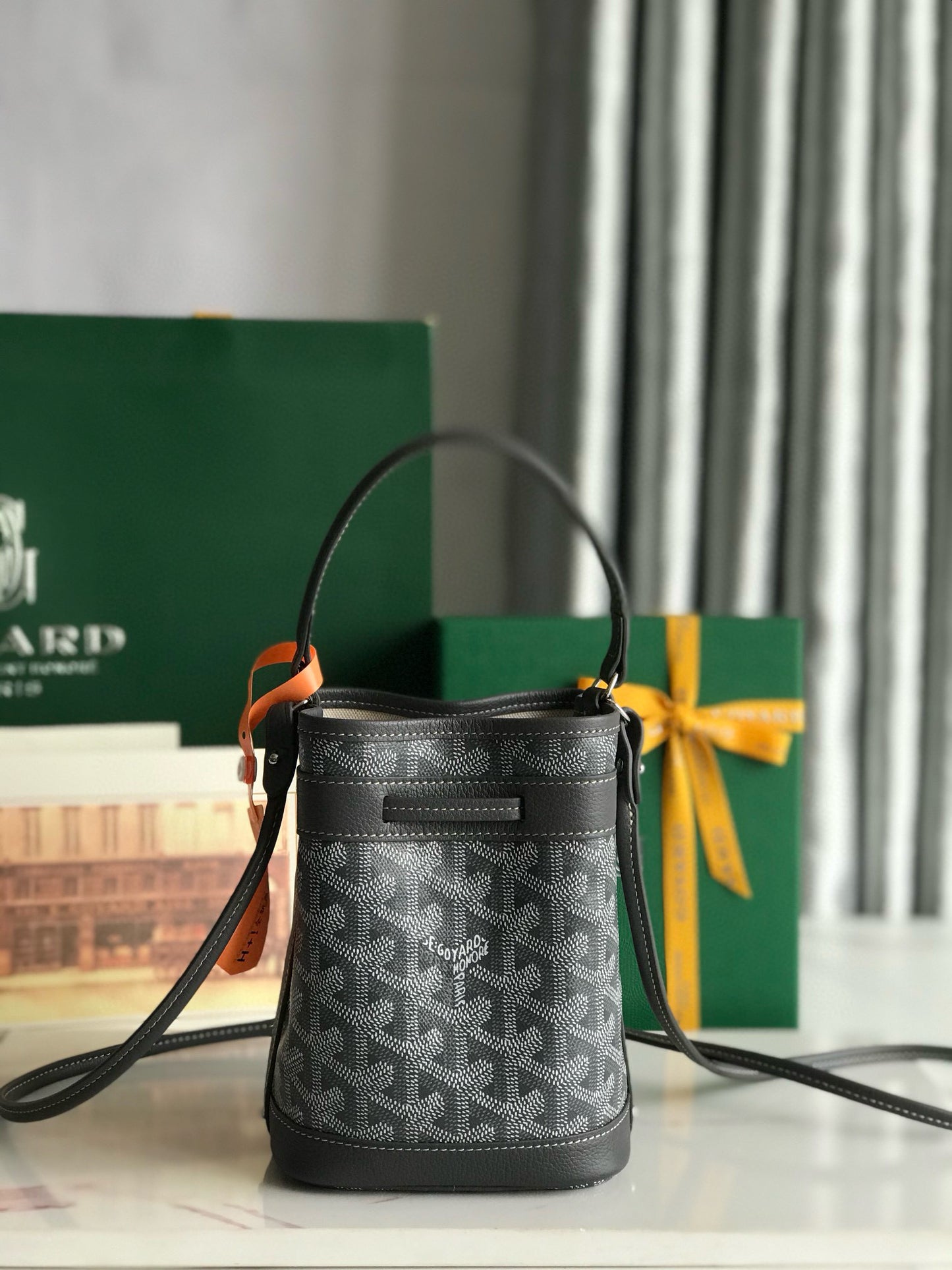GOYA PETIT FLOT MINI BUCKET BAG