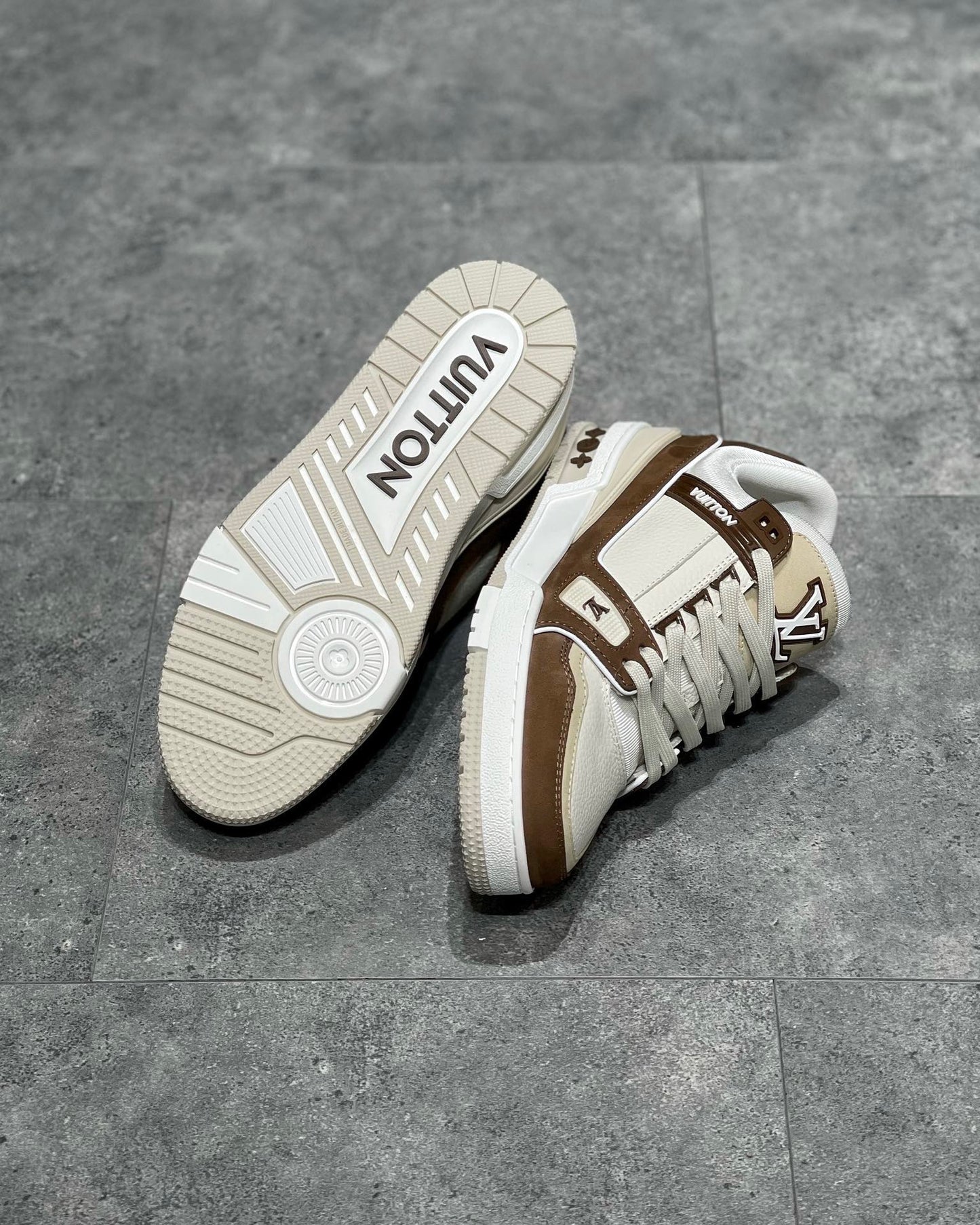 LOU TRAINERS