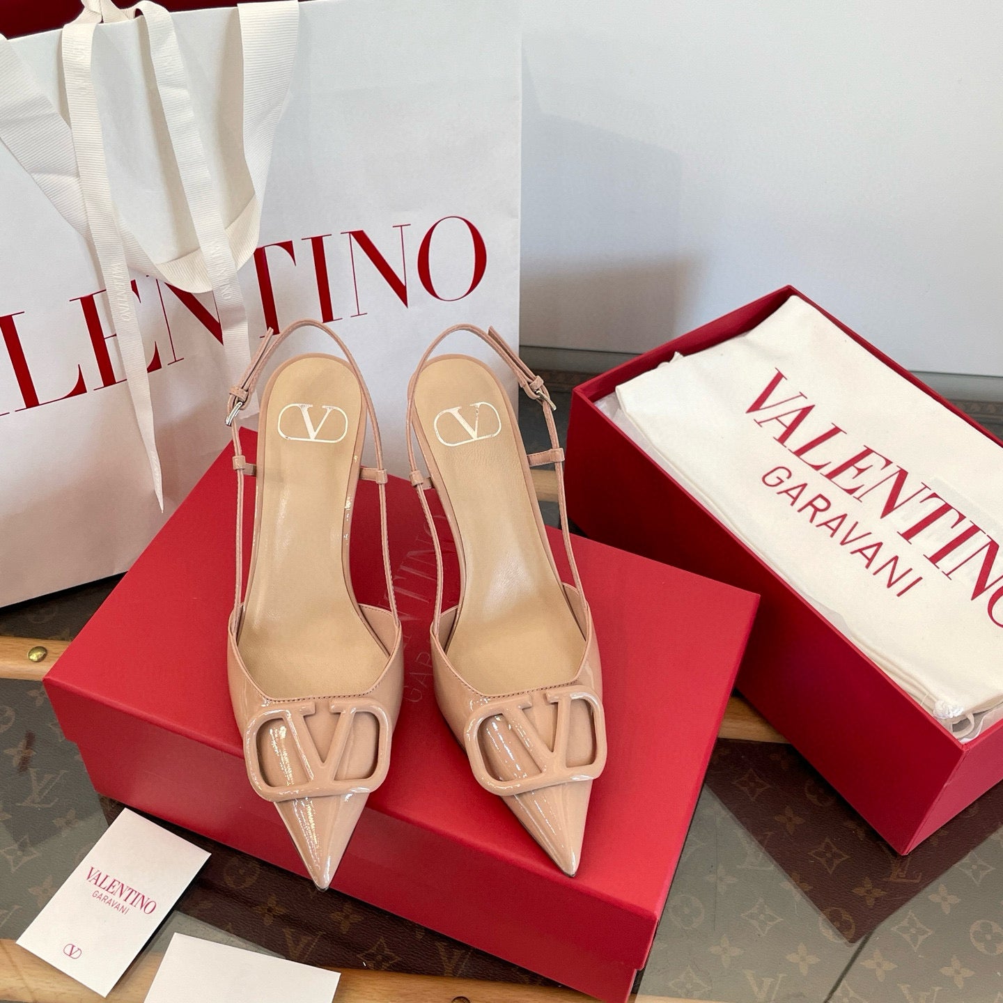 VAL HEELS