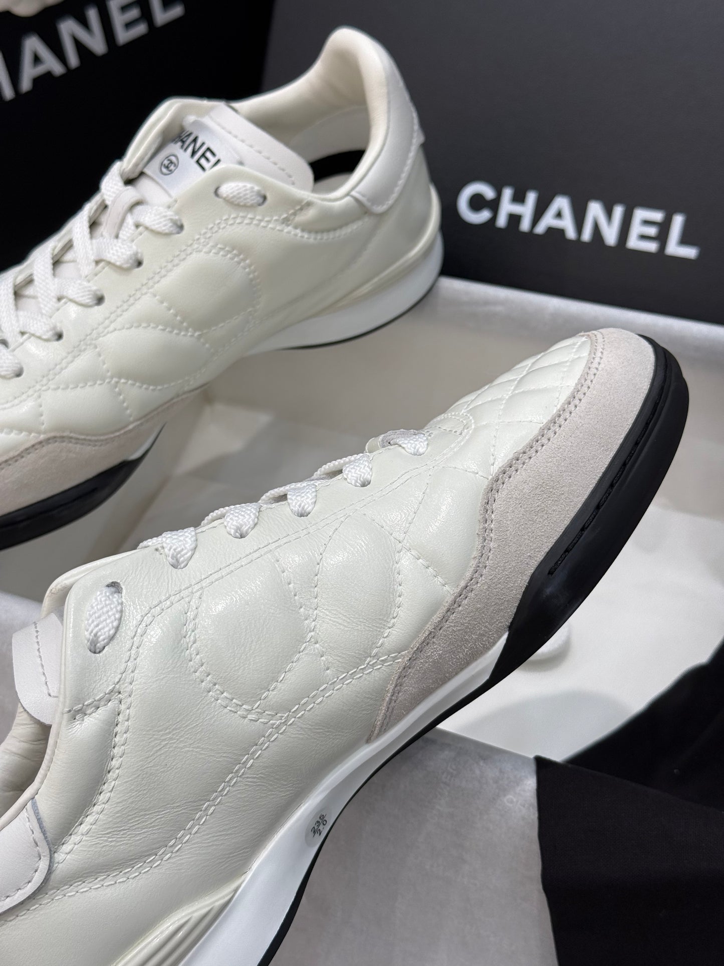 CC SNEAKER