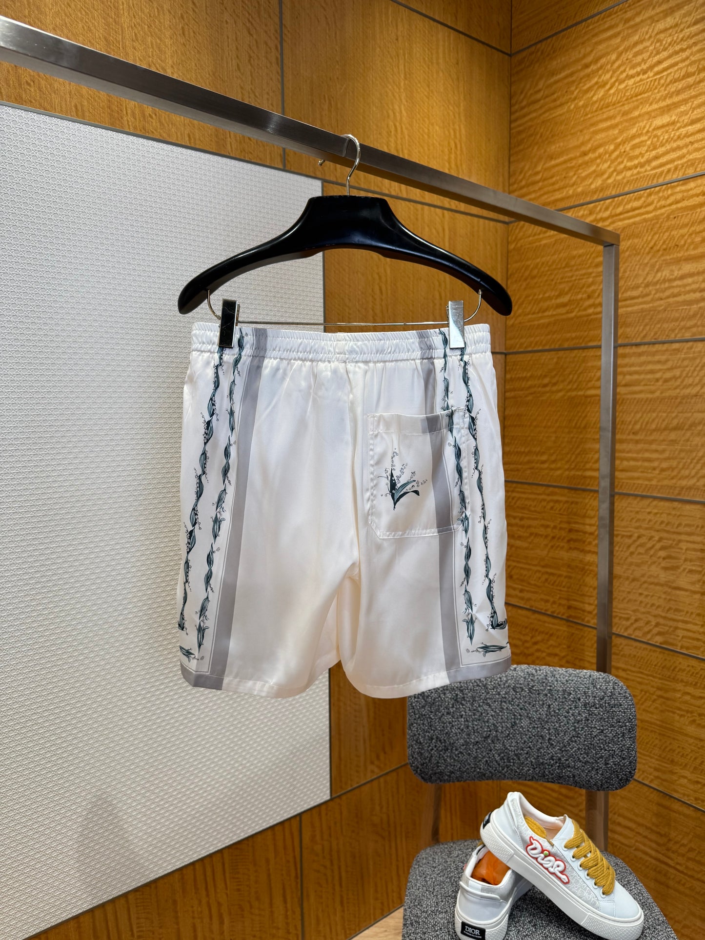 CD SHORTS